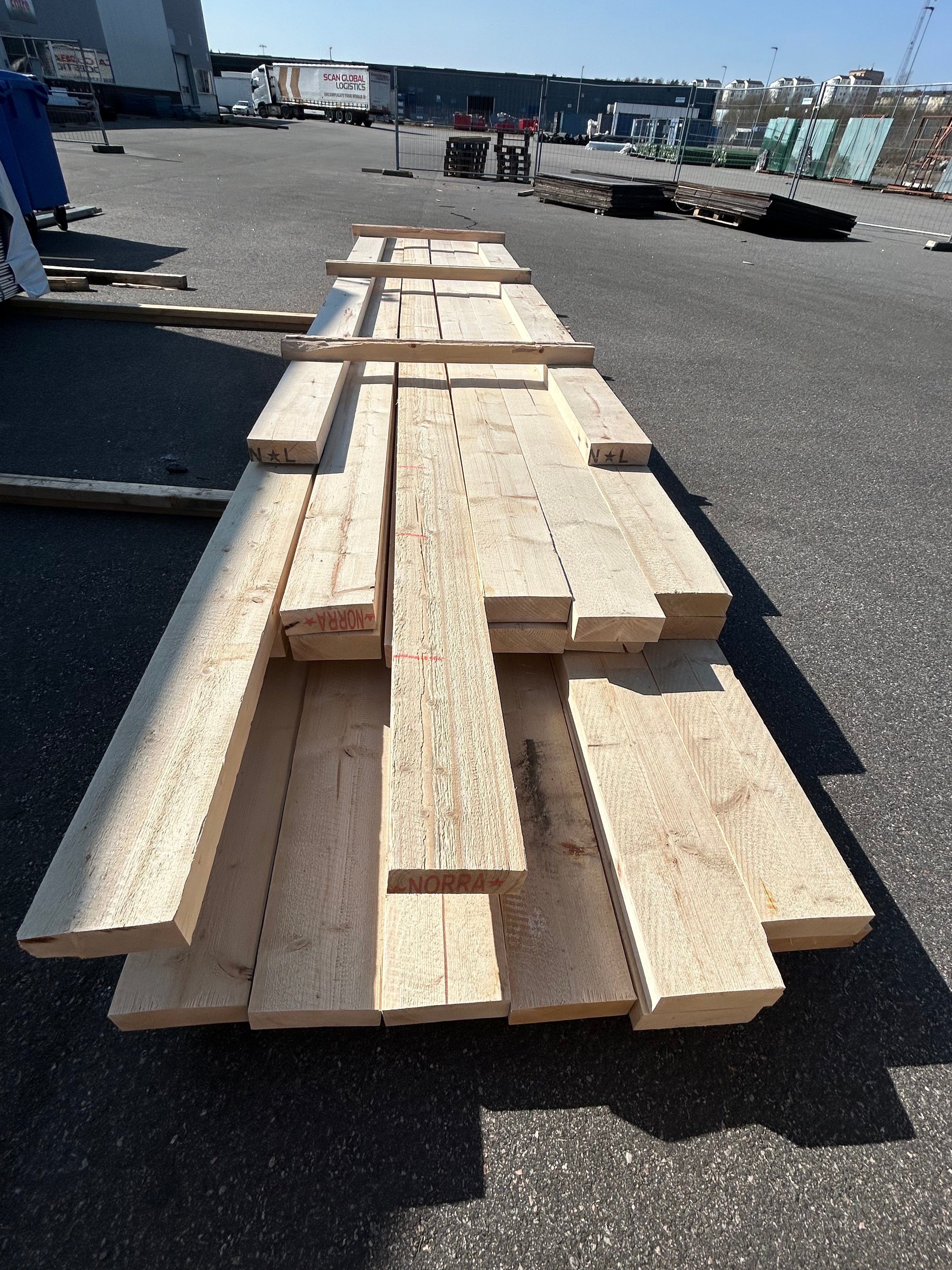 Paket Ohyvlade Reglar 63x175mm 25st