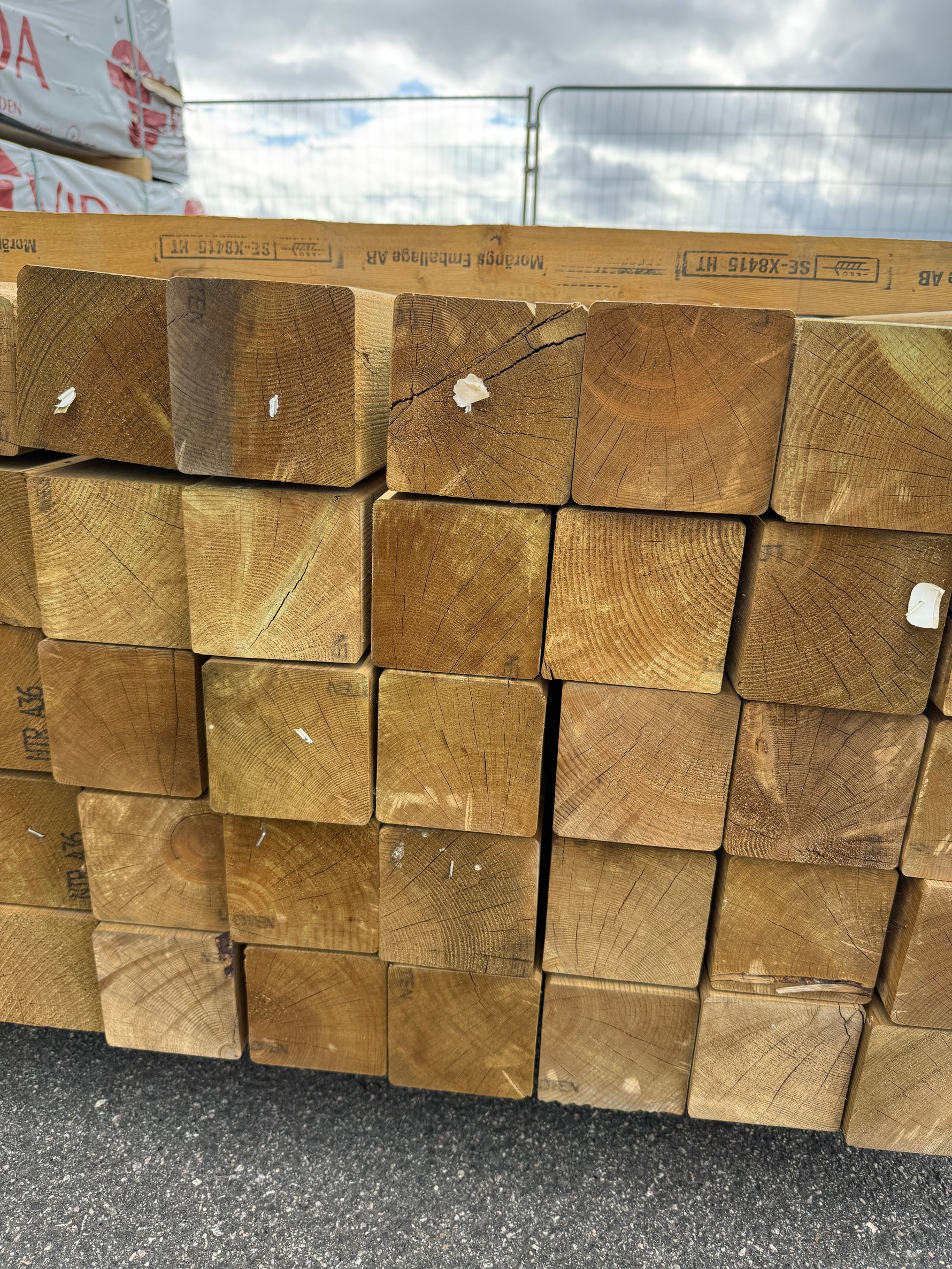 Paket Tryckimpregnerade Stolpar 95×95 mm, 55 st 3,60 m (NTR/A)