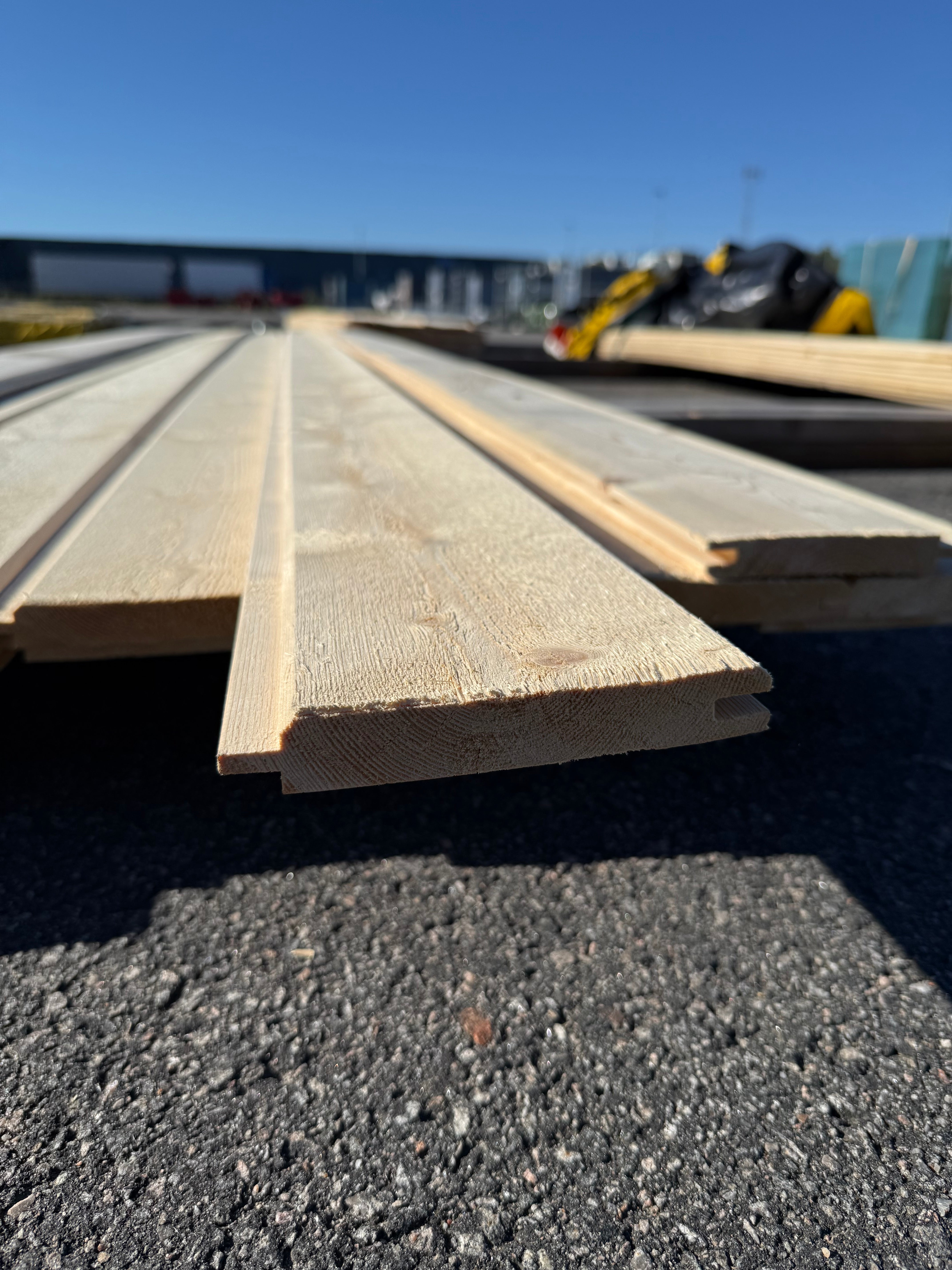 Paket Ytterpanel 22x145mm – 17 st (5,10 m, gran, obehandlad)
