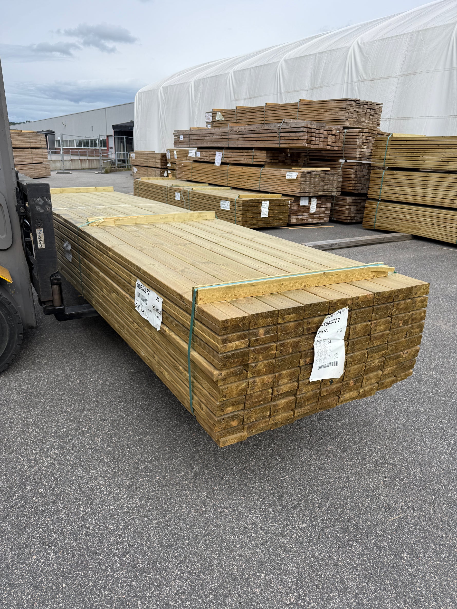 Paket Tryckimpregnerad Trall 28x120 mm – 4,80 m 144st (G4-3)