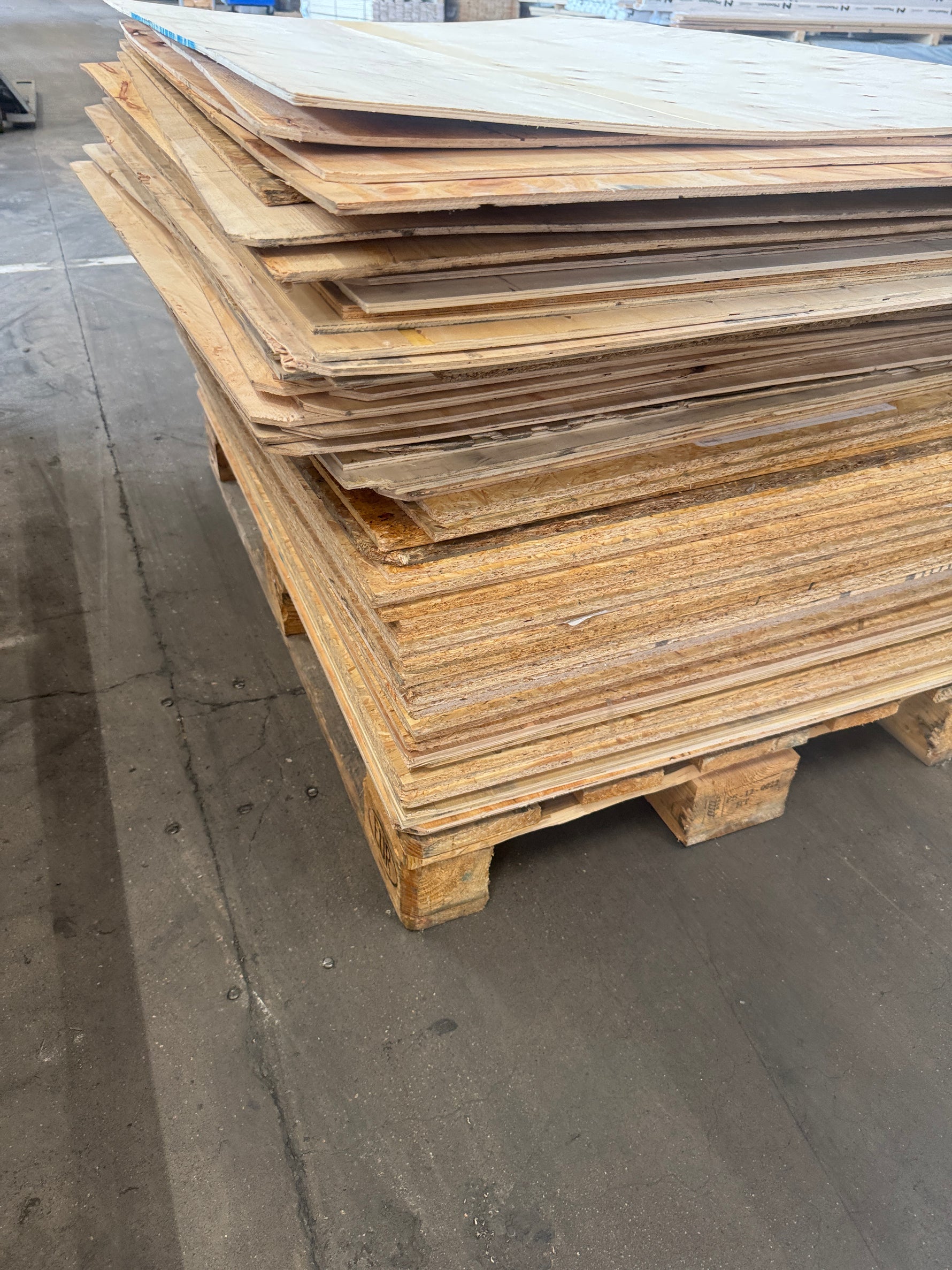 Pall OSB & Plywood – ca 70 skivor