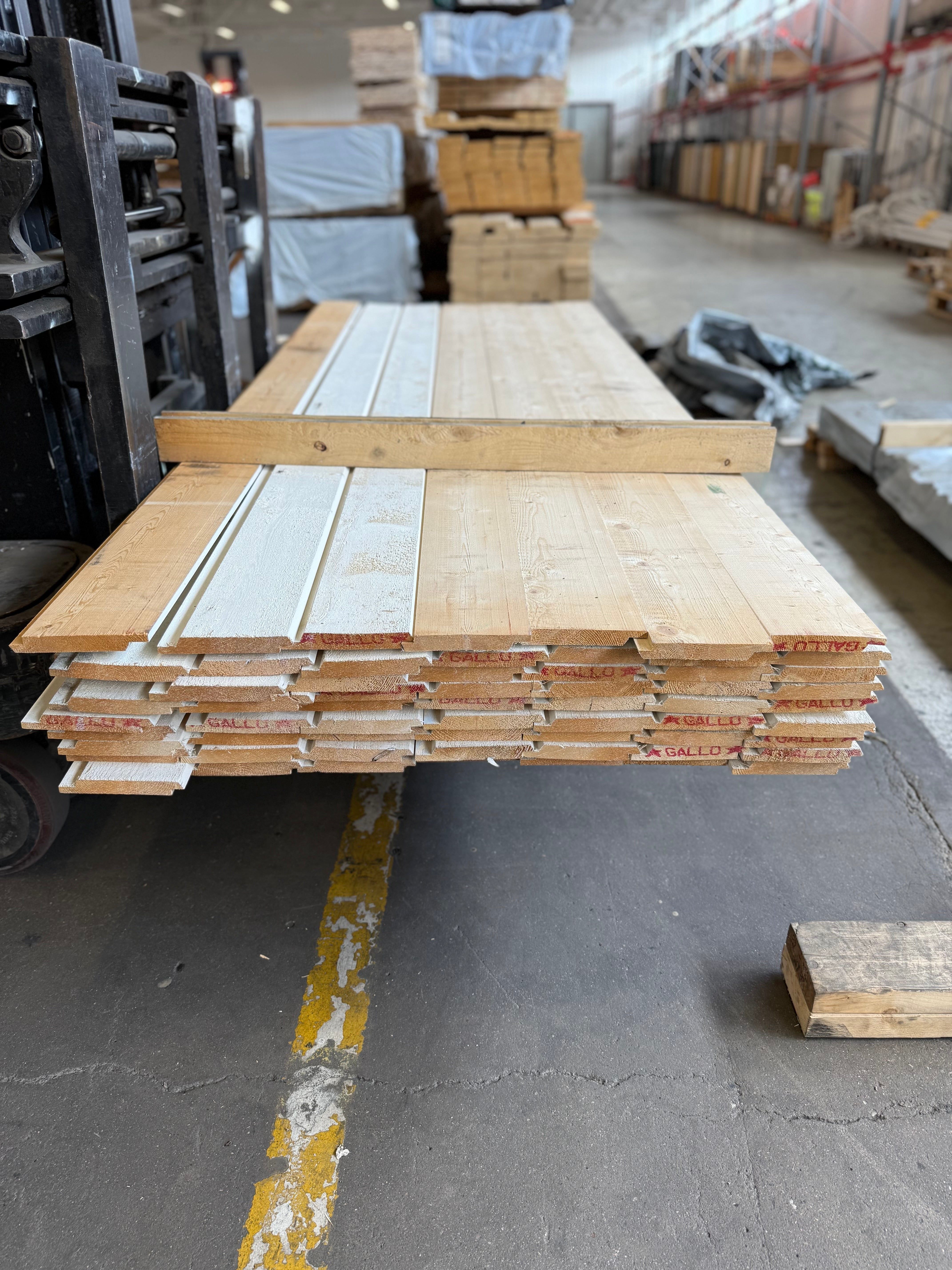 Paket Dubbelfasfals 21x147 mm – 2,54 m – 63 st – Grundmålad Vit