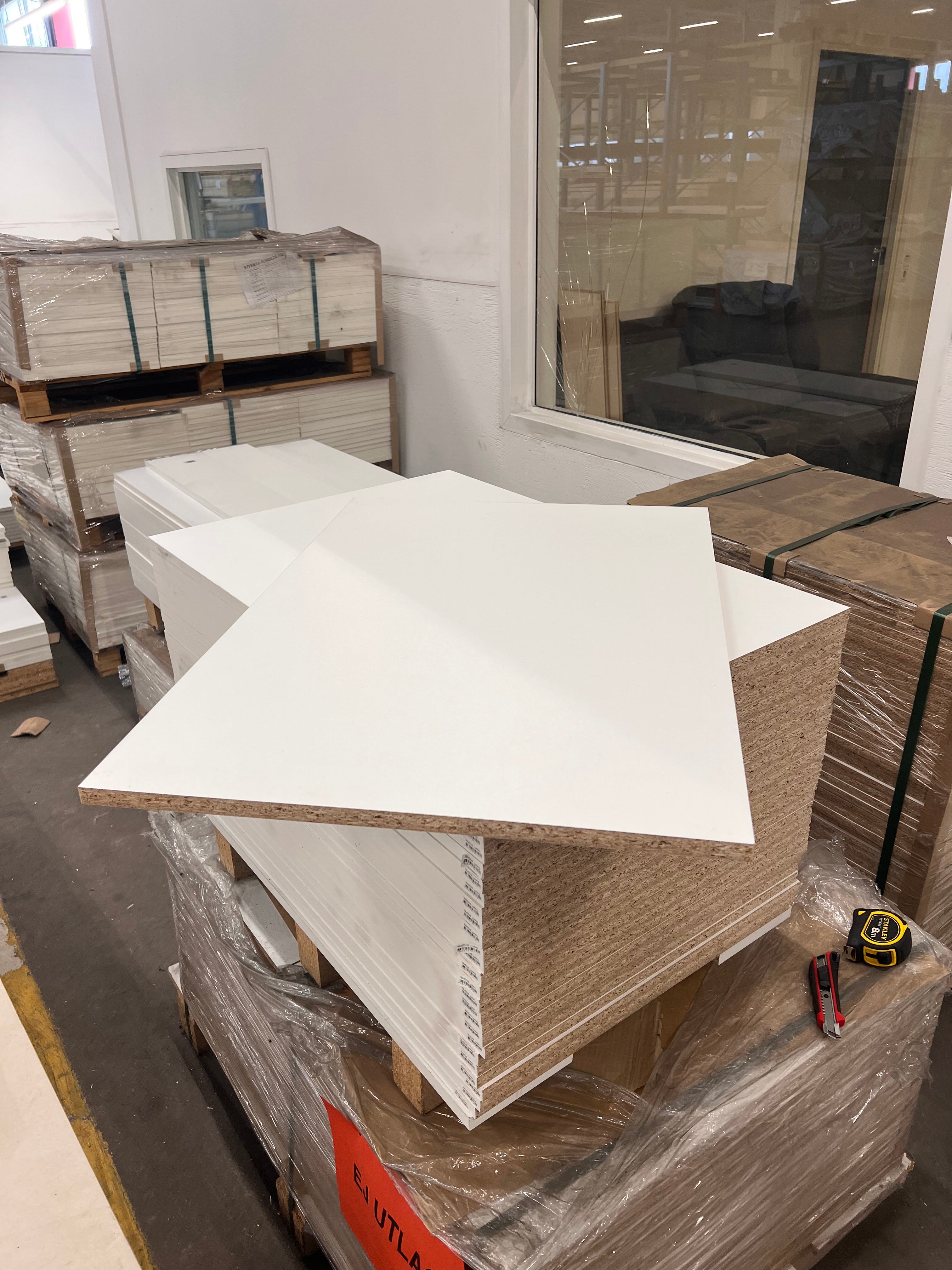 Hyllplan 16x766x522mm - Vit Melaminbelagd Spånskiva