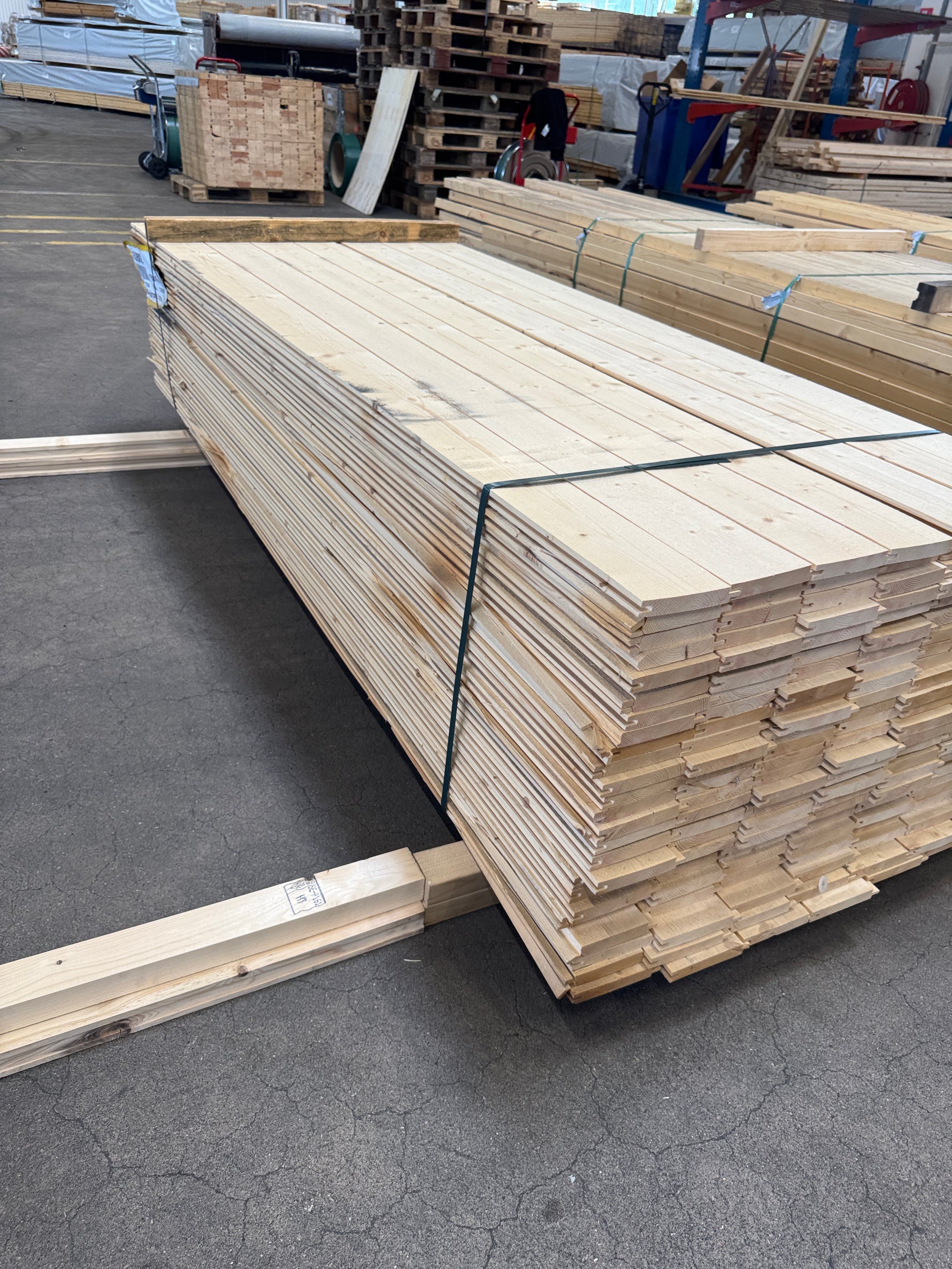 Paket Ytterpanel 22x145mm 2,50m – 175 st