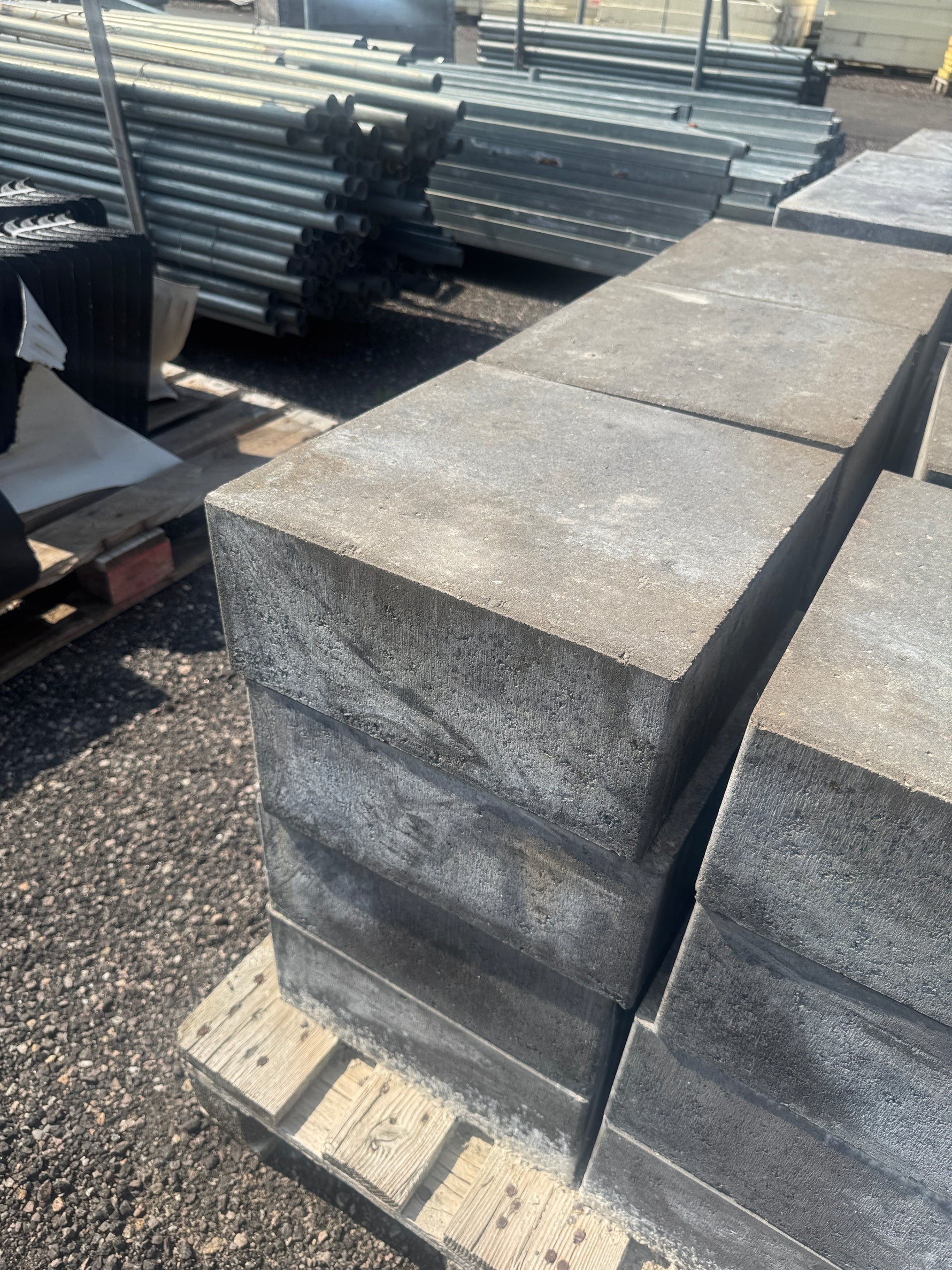 Murblock S:t Eriks Klassik Antracit 350x350x150mm