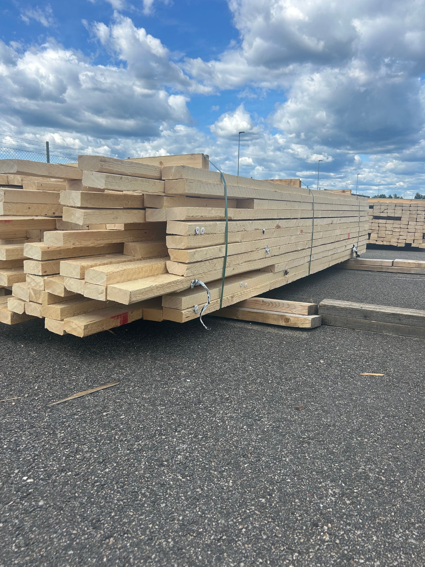 Paket Reglar 45x90mm 2,70-3,90m 144st Ohyvlat