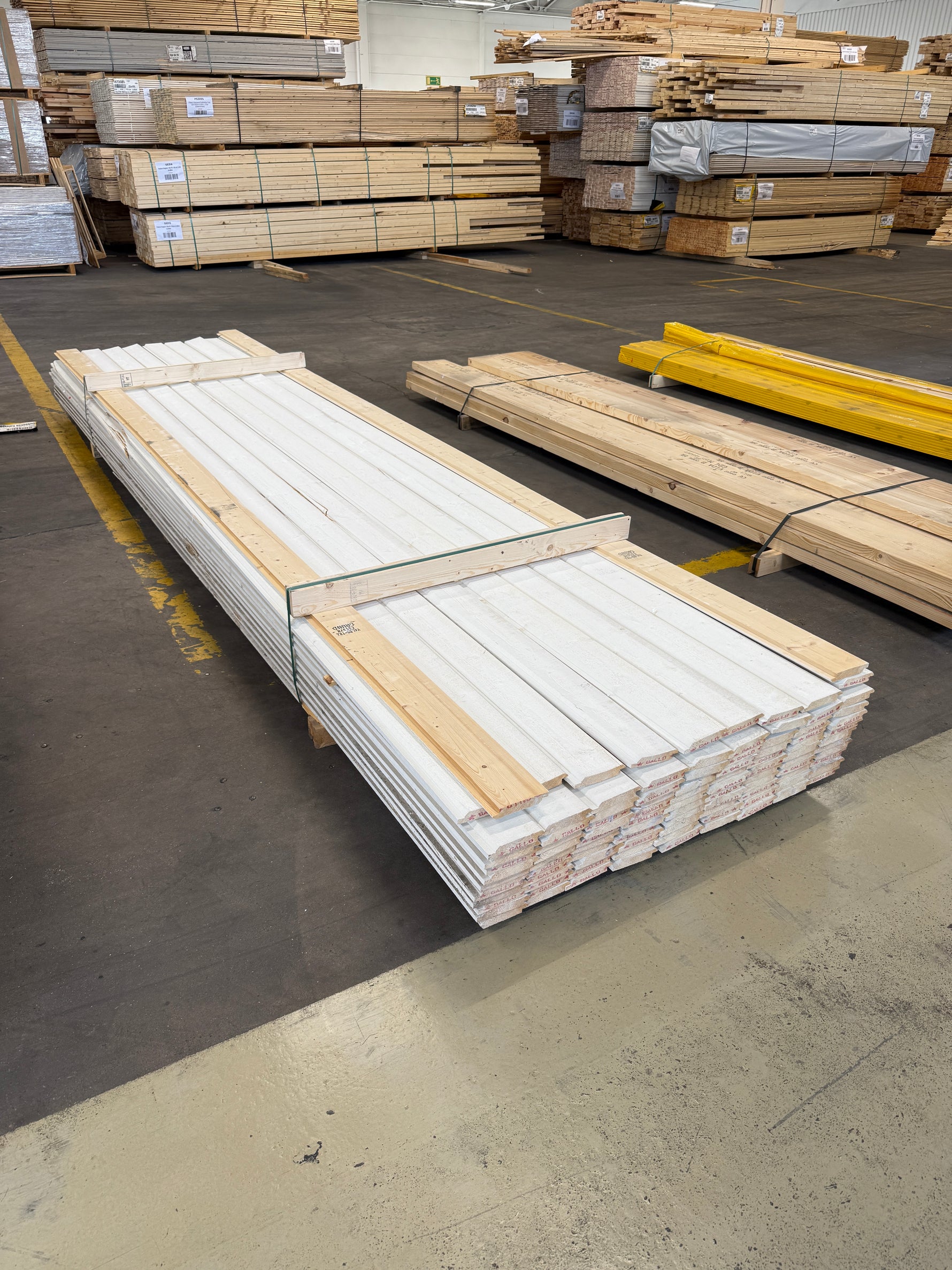 Paket Ytterpanel Dubbelfas Halvspont 22x120mm, 101st 4,50m Grundmålad