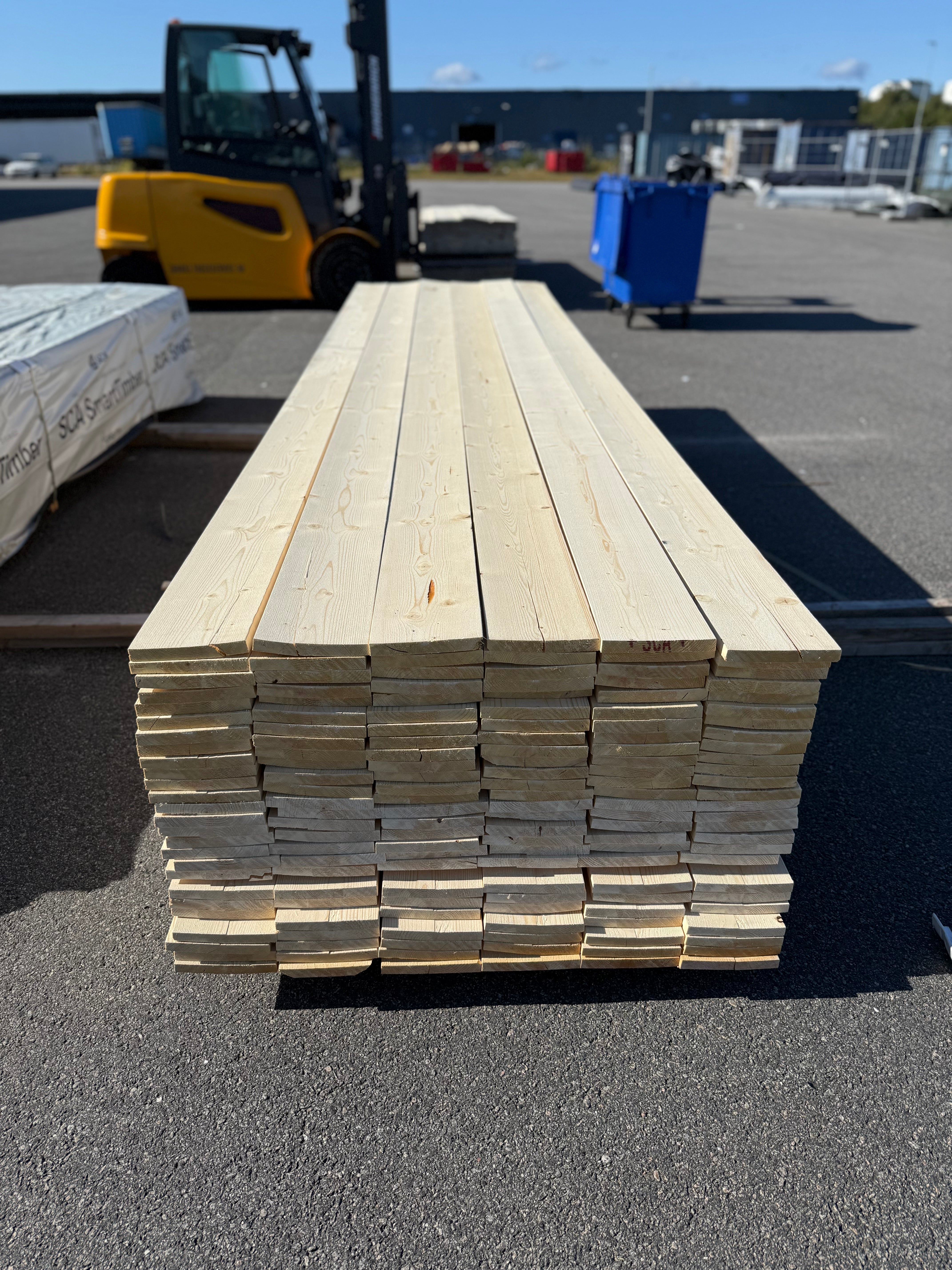 Finsågad Panel 22x170mm – Andra sortering
