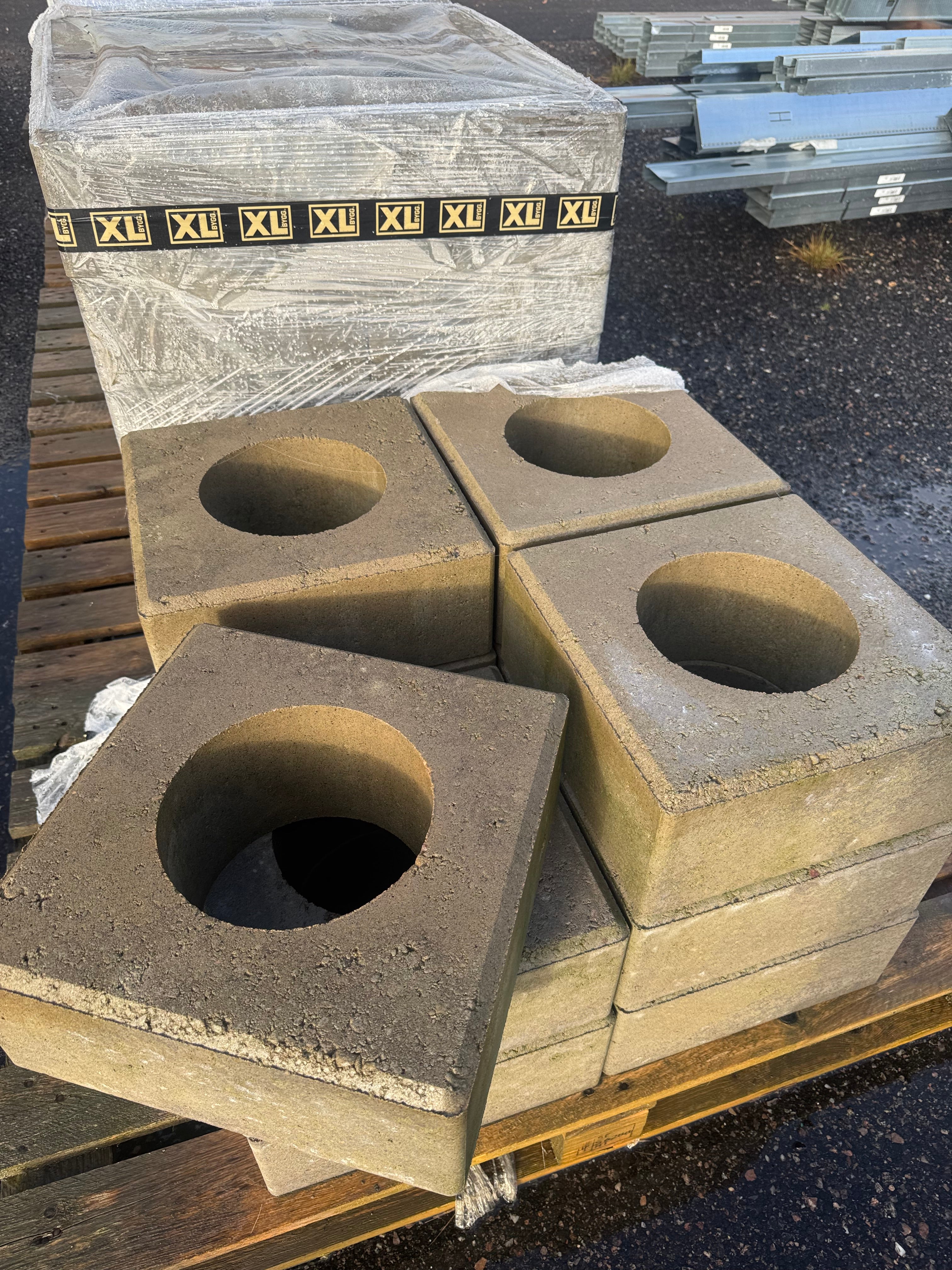 Stolpelement Slät 350x350x150mm – Ø200mm, Grå