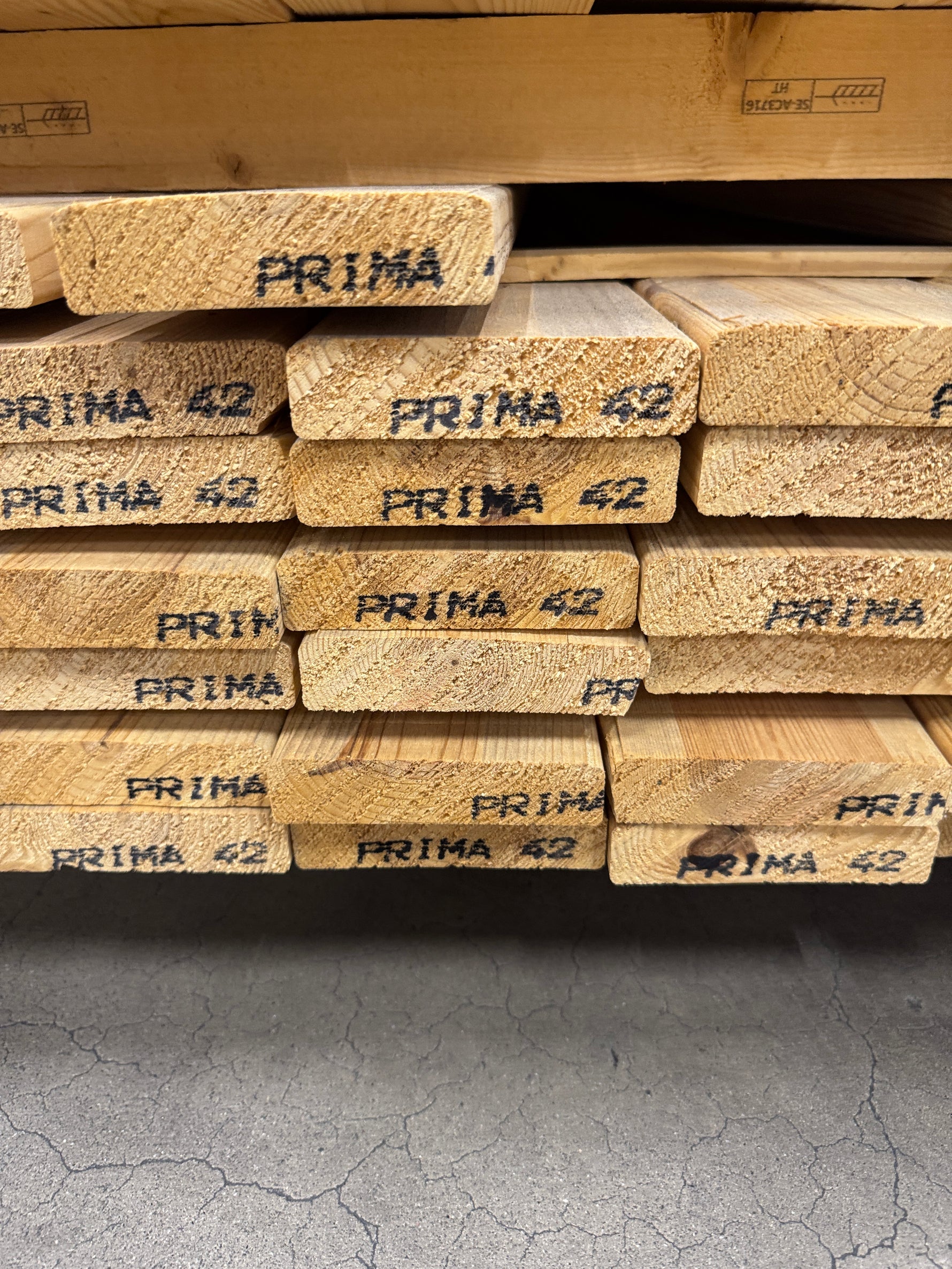 3 paket Trall 28x120mm 4,20m – 200 st Felhyvlad