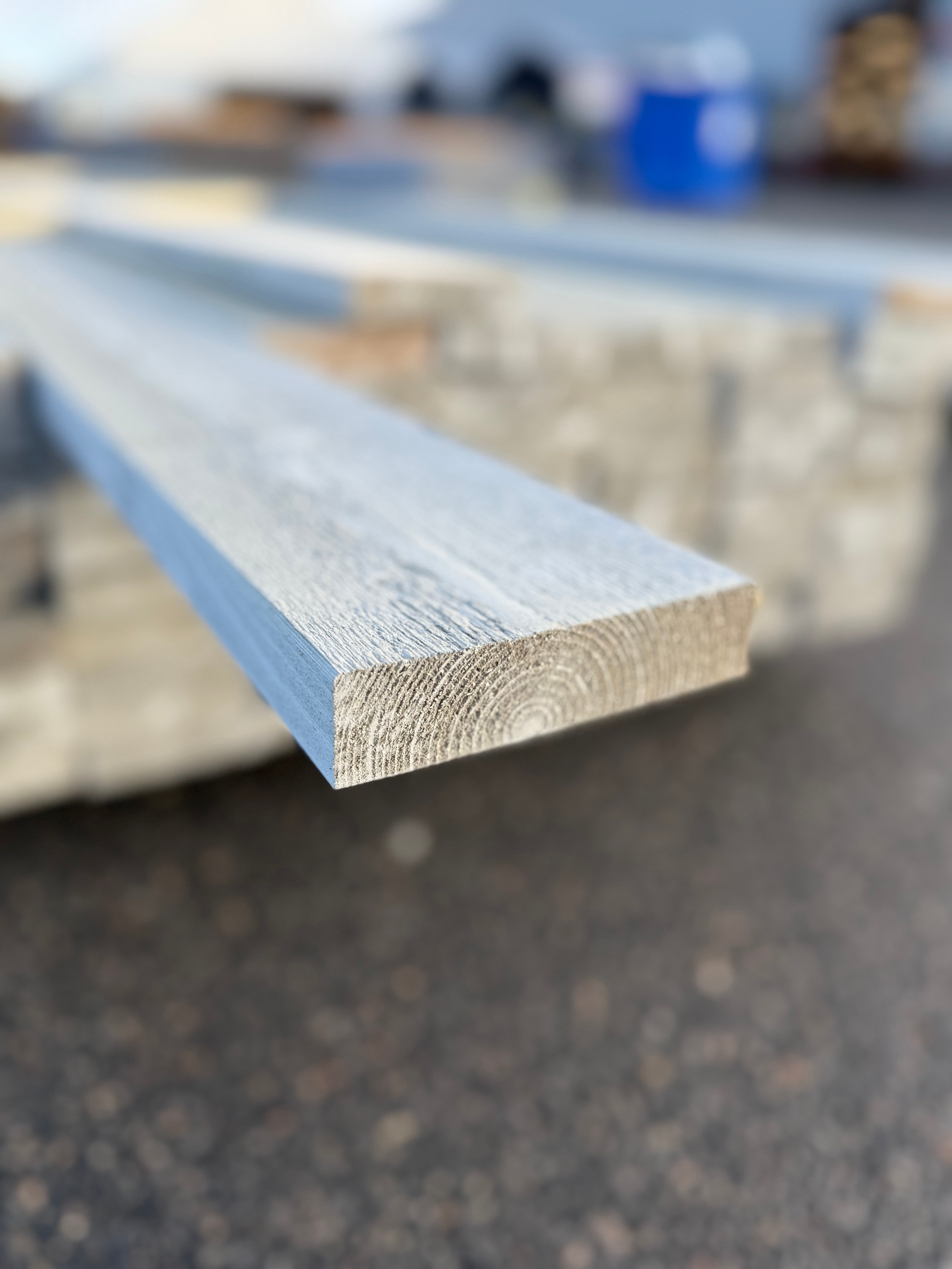 Paket Panel Finsågad 28x120mm – 75 st 4,80 m (Gran, Mellangrå NCS S3000-N)