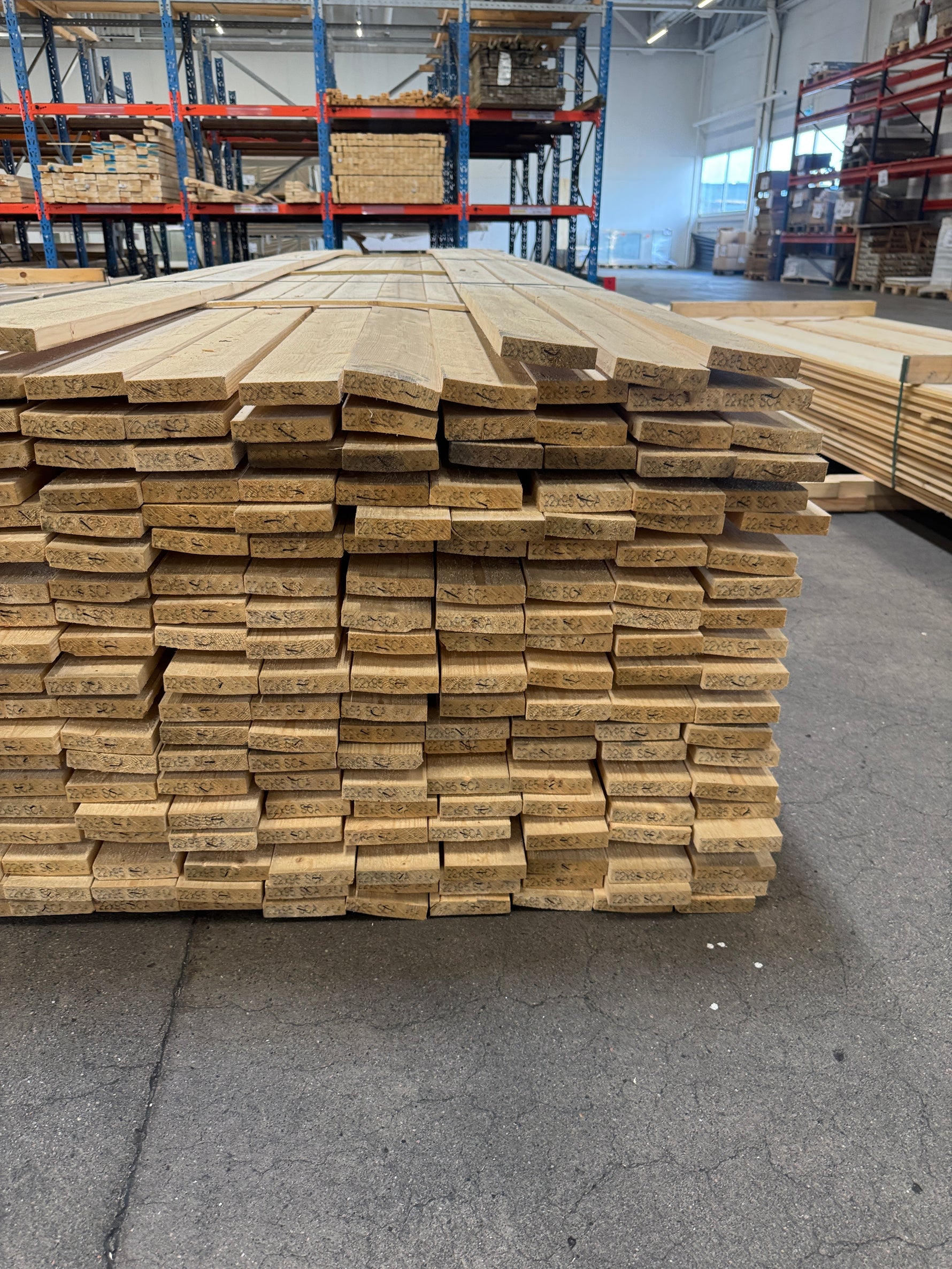 Paket Finsågade Brädor 22x95mm 5,40m – 195 st Väderbitna