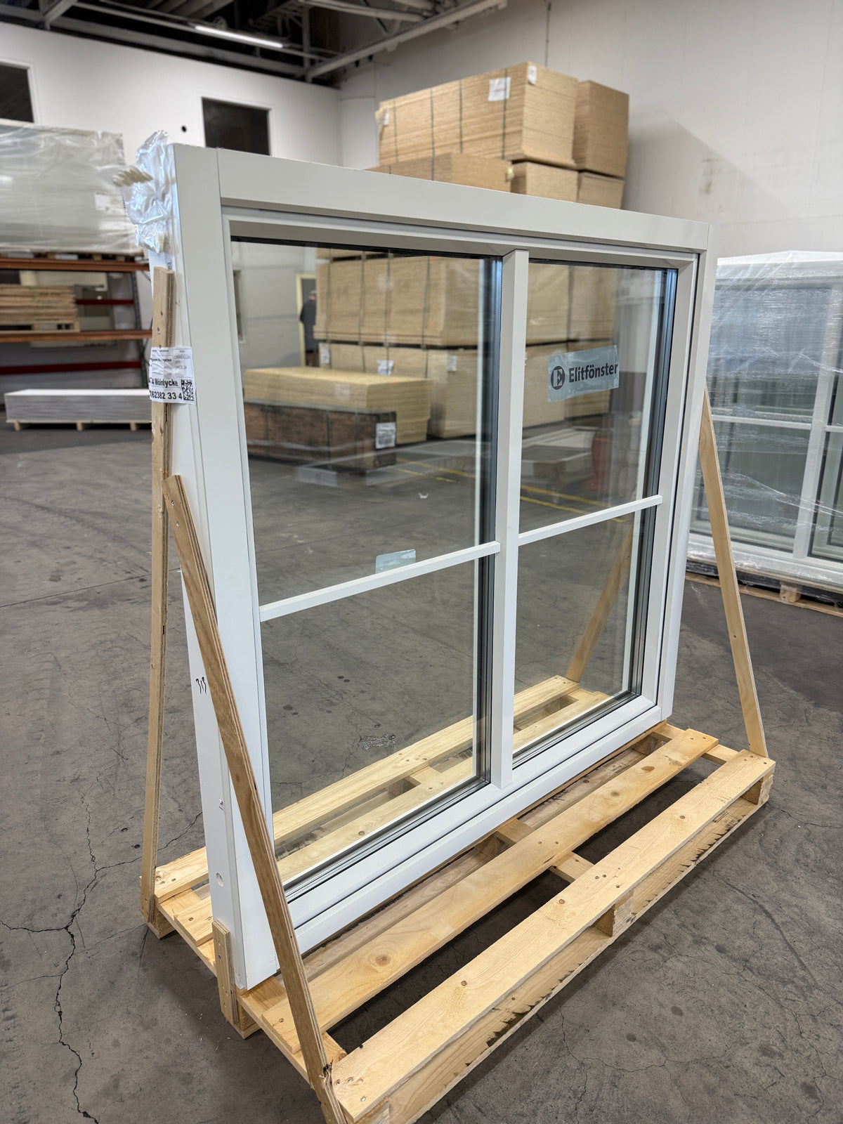 Fönster 158x148 cm – 3-glas, vitt inåtgående