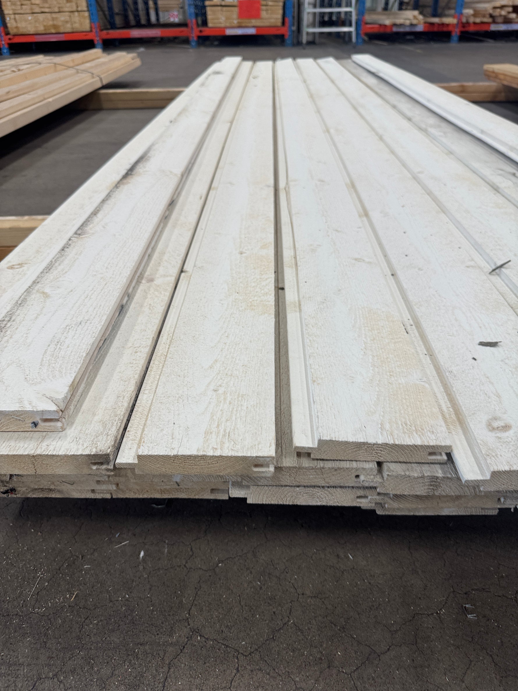 Paket Ytterpanel Spårpanel 22x120 mm 3,30 m – 38 st