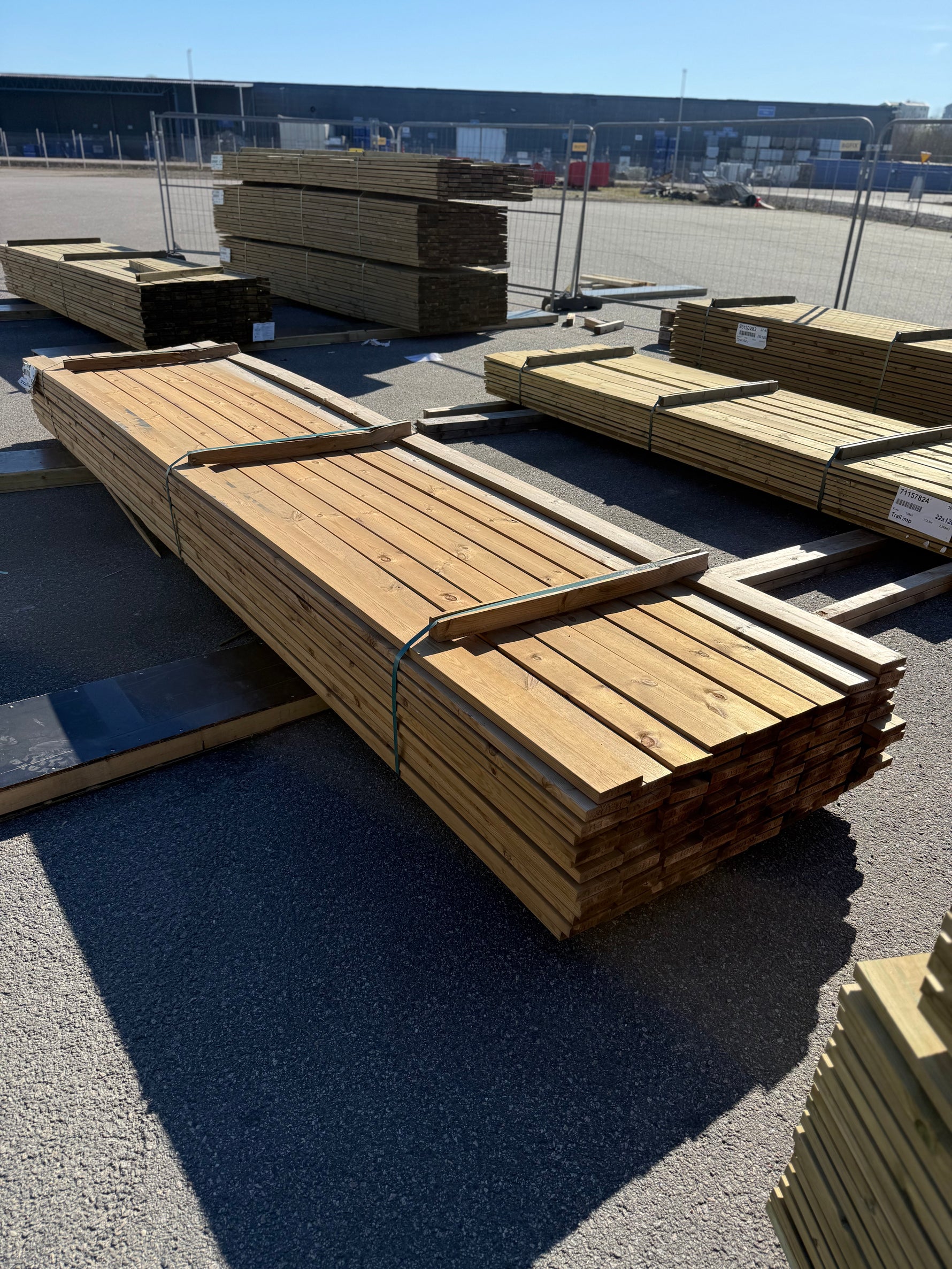 Paket Brunimpregnerad Trall 28x120mm, 108st 4,80m - Spirec