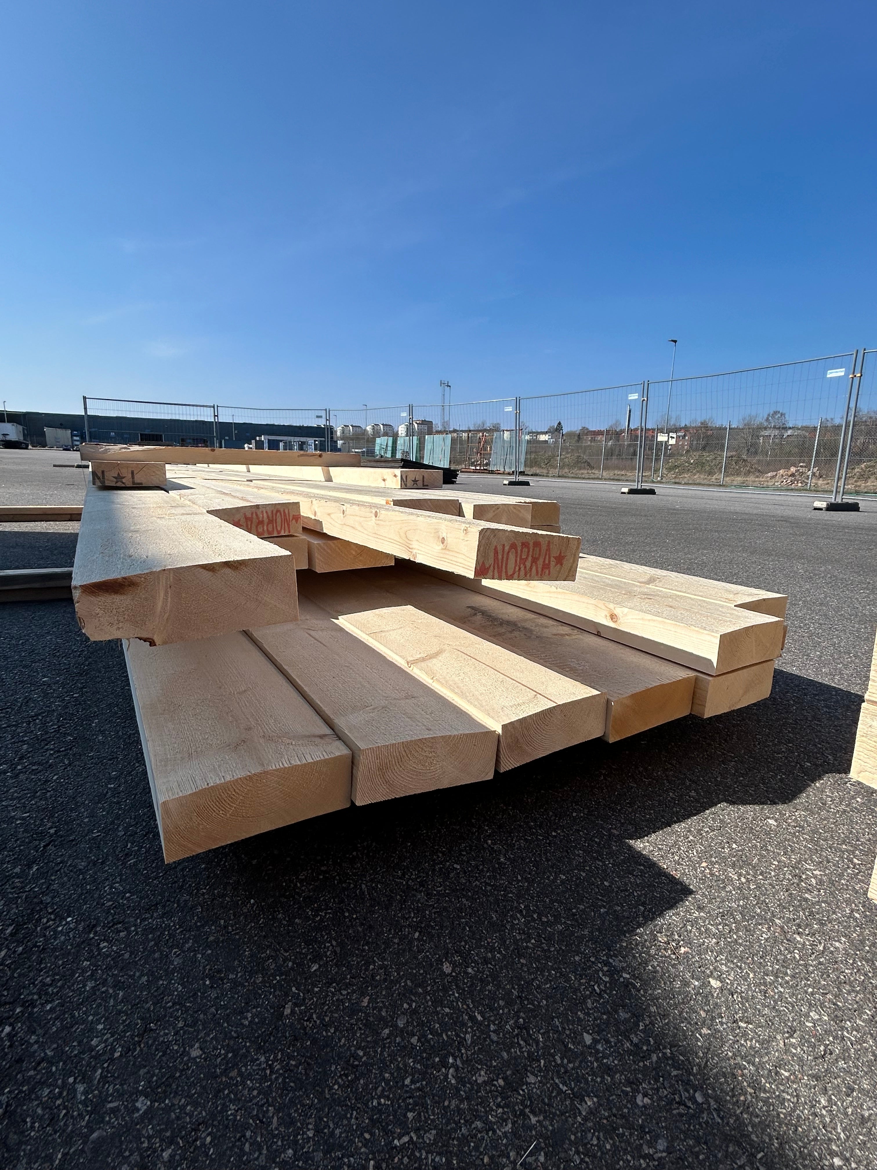 Paket Ohyvlade Reglar 63x175mm 25st