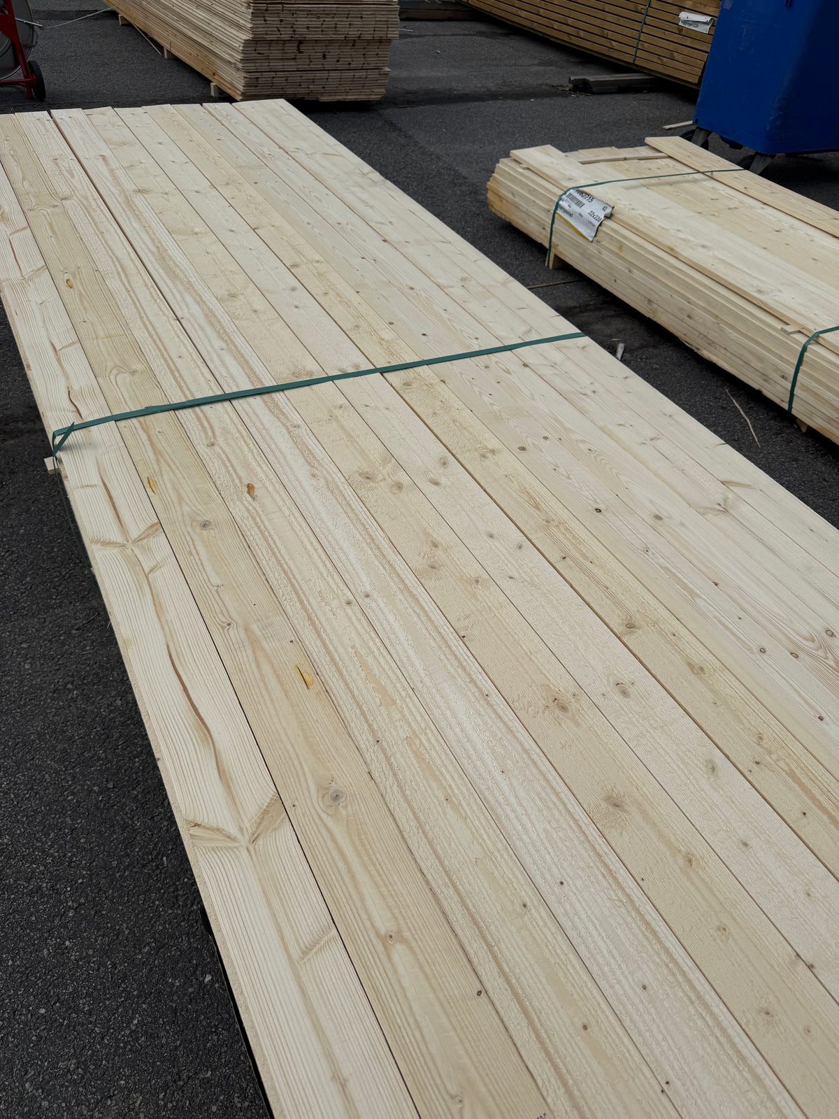 Paket Finsågade Brädor 22x95 mm – 3,60m 275st (Obehandlade)