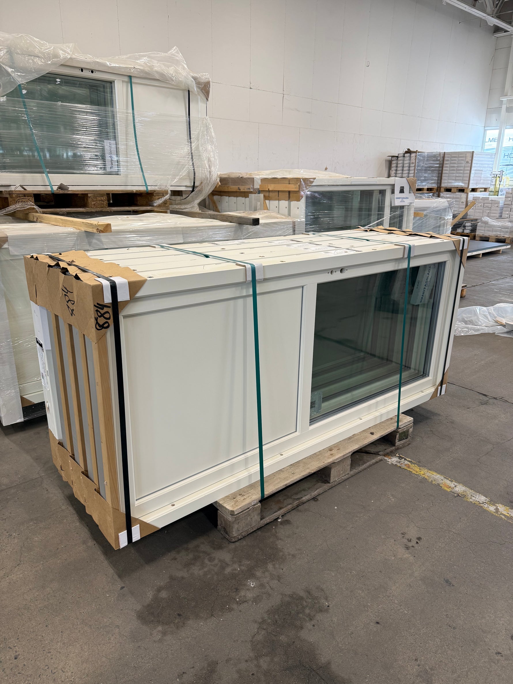 Altandörr 900x2050mm (SP Fönster) Vänsterhängd- Nya/Oanvända