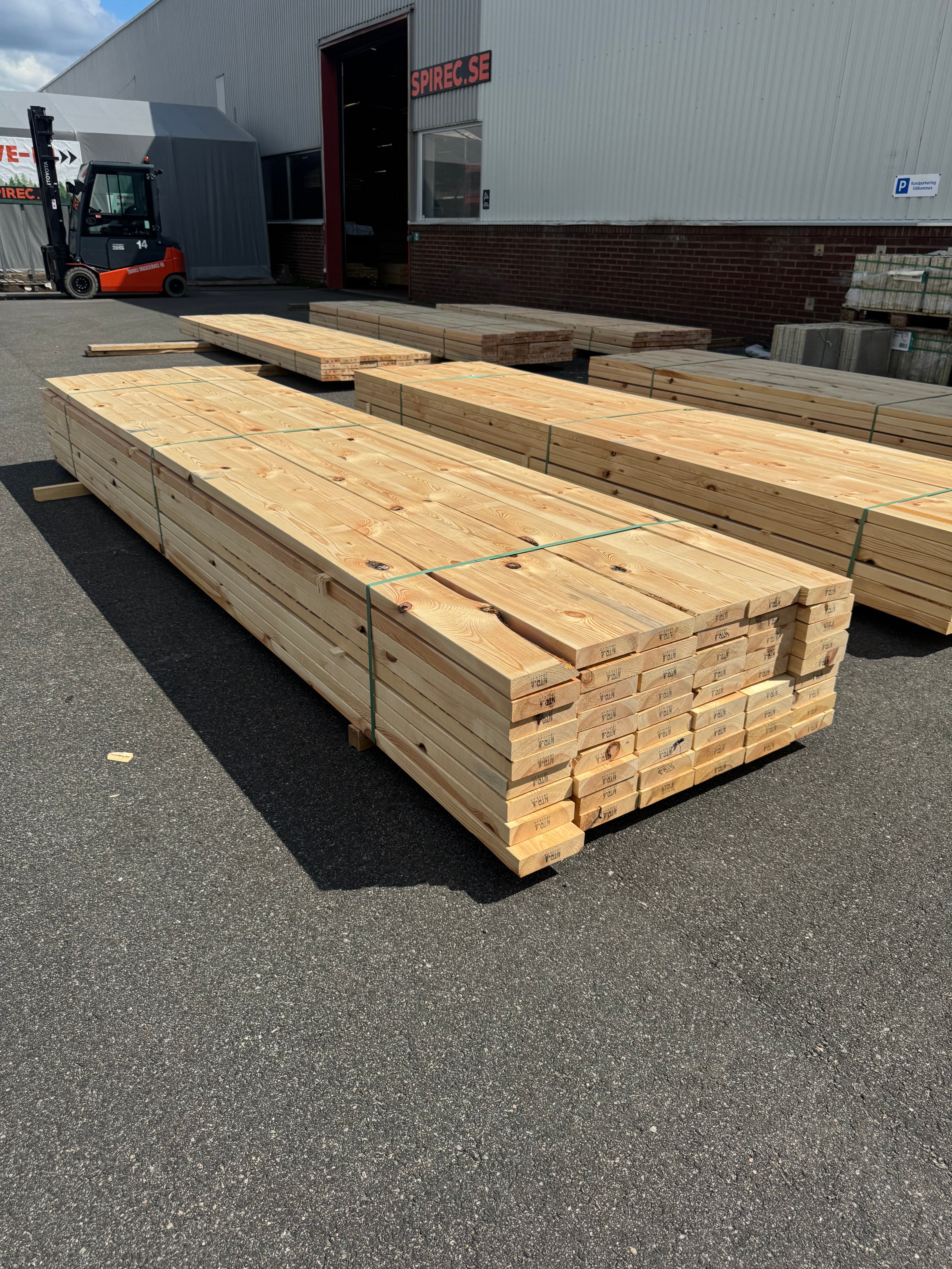 Paket Reglar 45x170 – 54 st (4,20 m, furu)