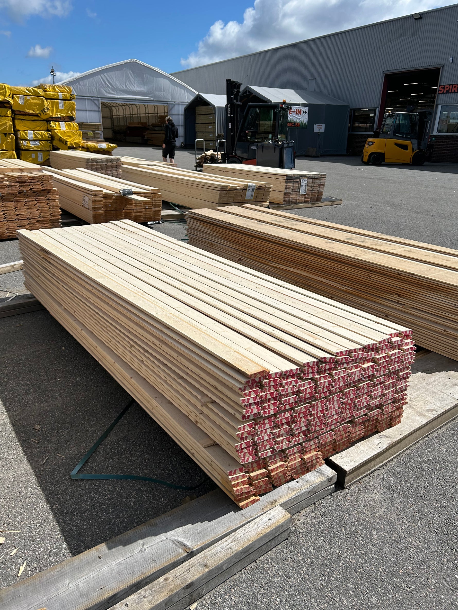 Paket Ytterpanel Enkelfas Halvspont 22x95mm, 231st 3,0m