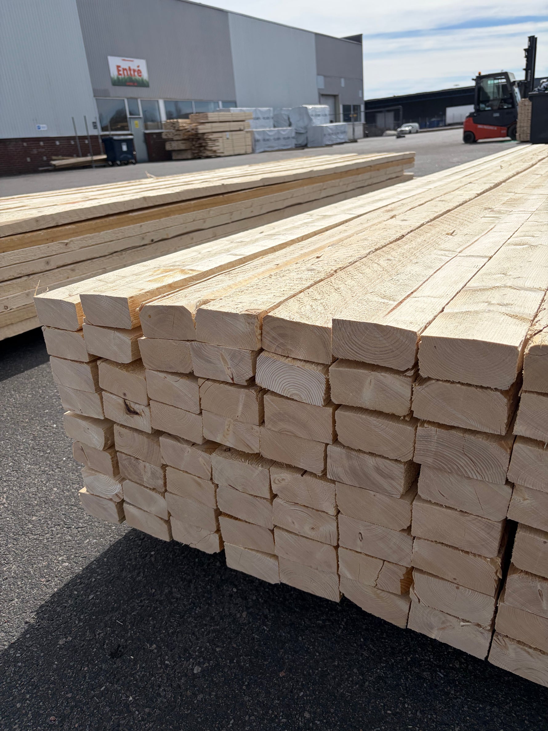 Paket Ohyvlade Reglar 45x90mm, 96st (4,2–4,8m)