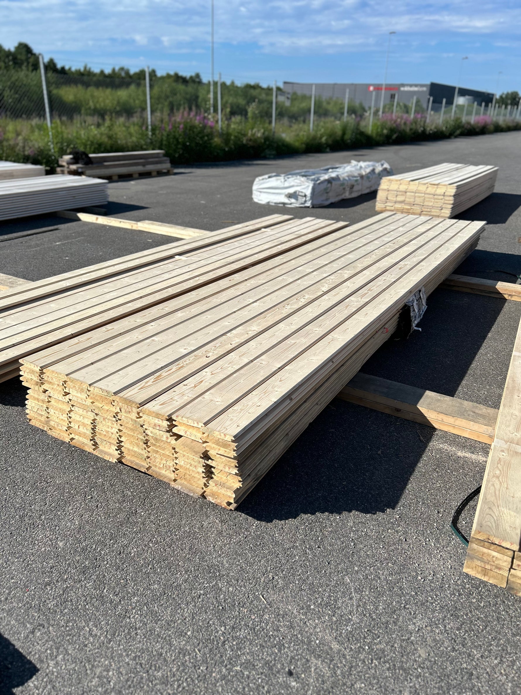 Paket Ytterpanel Dubbelfasspont 22x145mm, 96st 4.80m Obehandlad