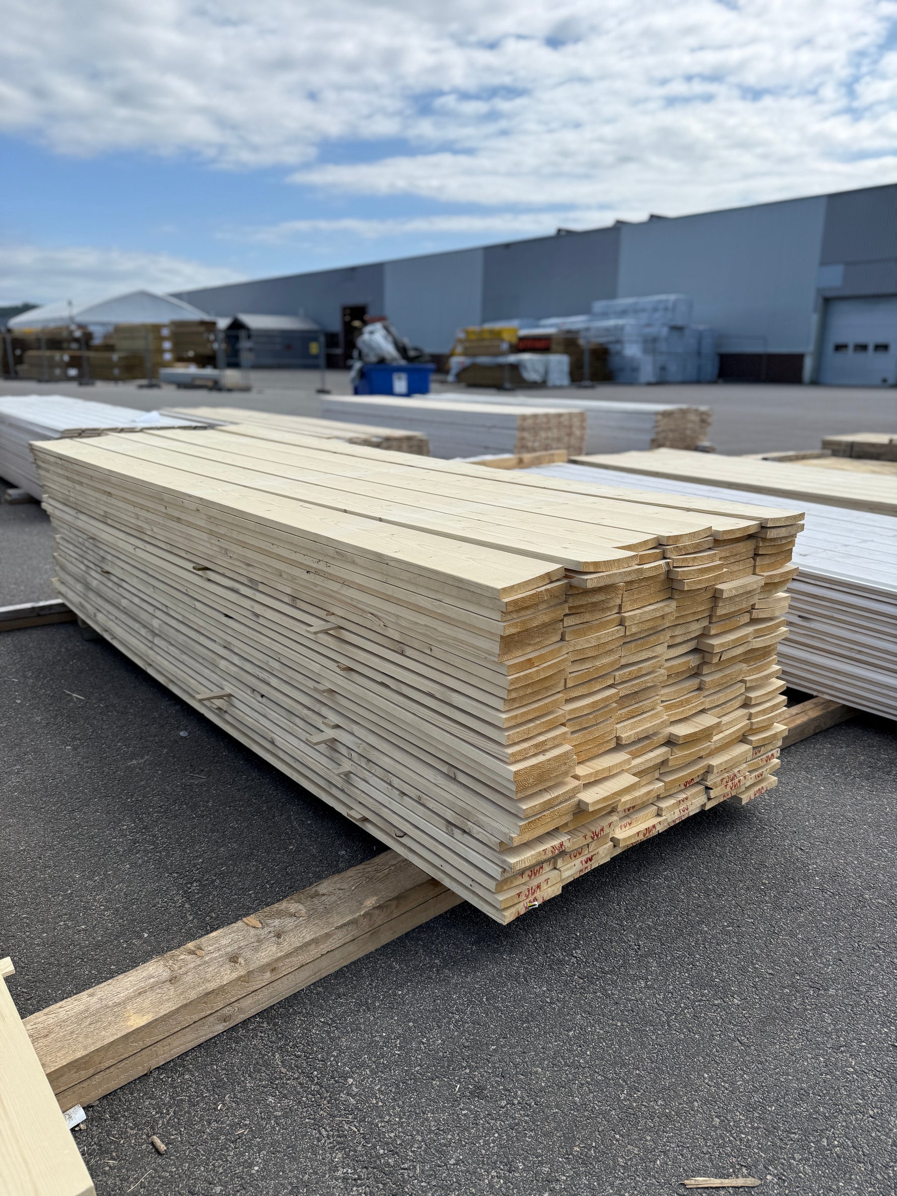 Paket Finsågade Brädor 22x170mm, 156st 3.0m- Obehandlade