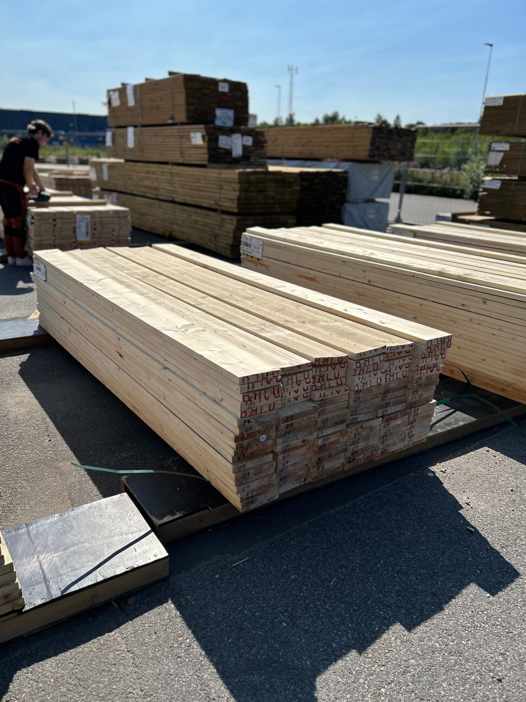 Paket Finsågade Brädor 28x170mm 2.70m 110st Obehandlad