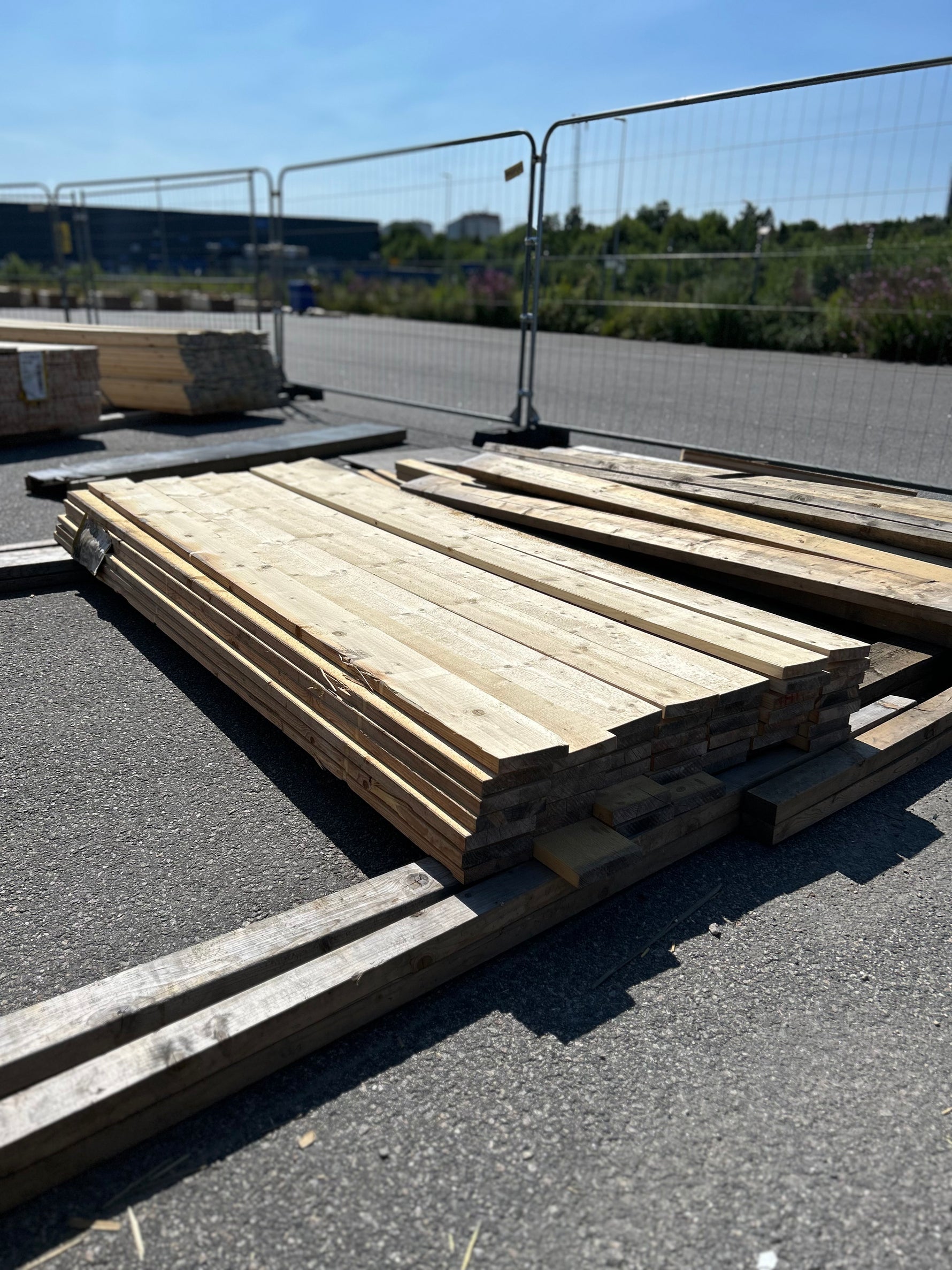 Paket Finsågade Brädor 22x145mm 2.70m 45st Väderbitet