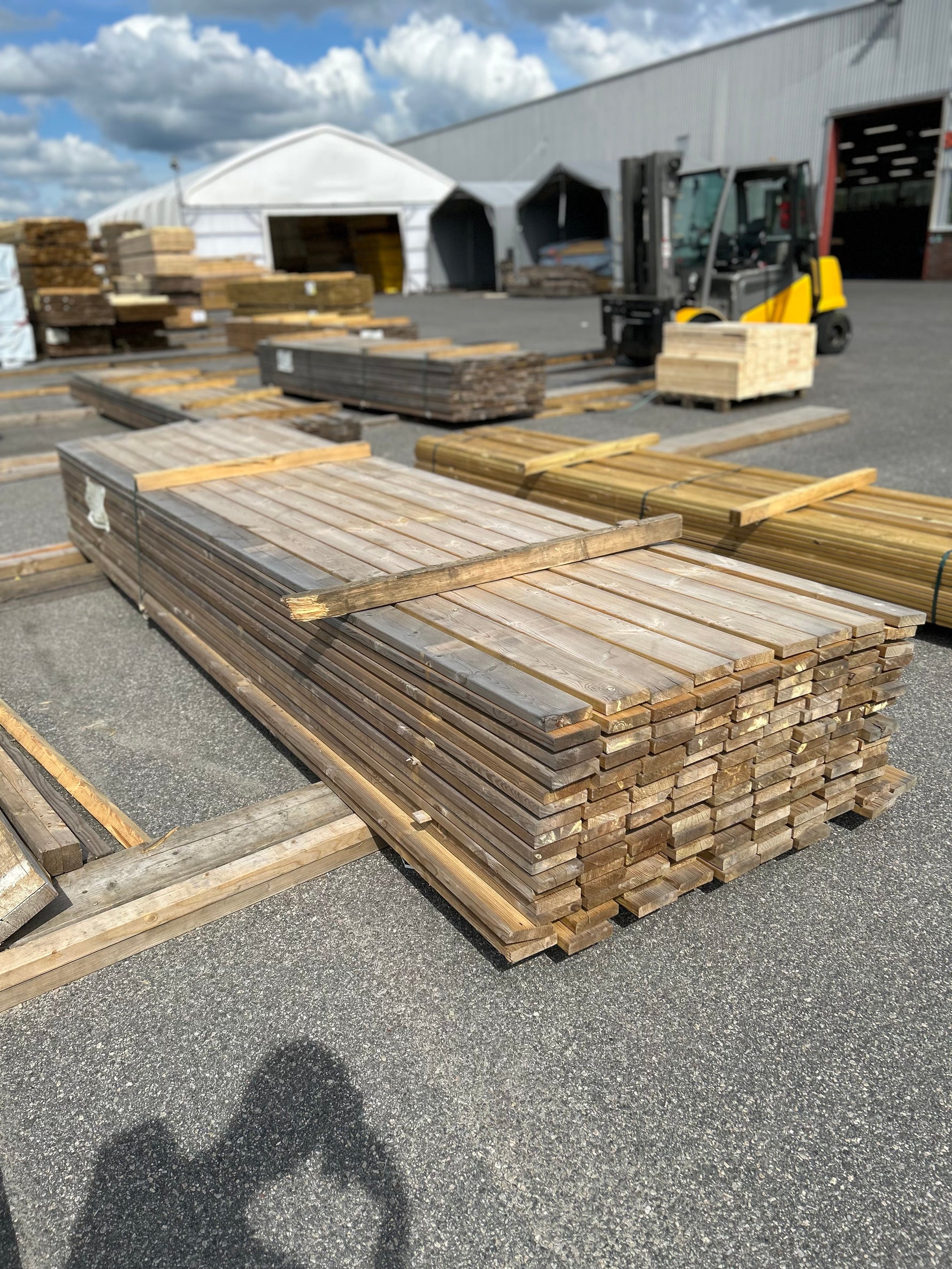 Paket Tryckimpregnerad Rillad Trall 28x120mm, 144st 4.20m