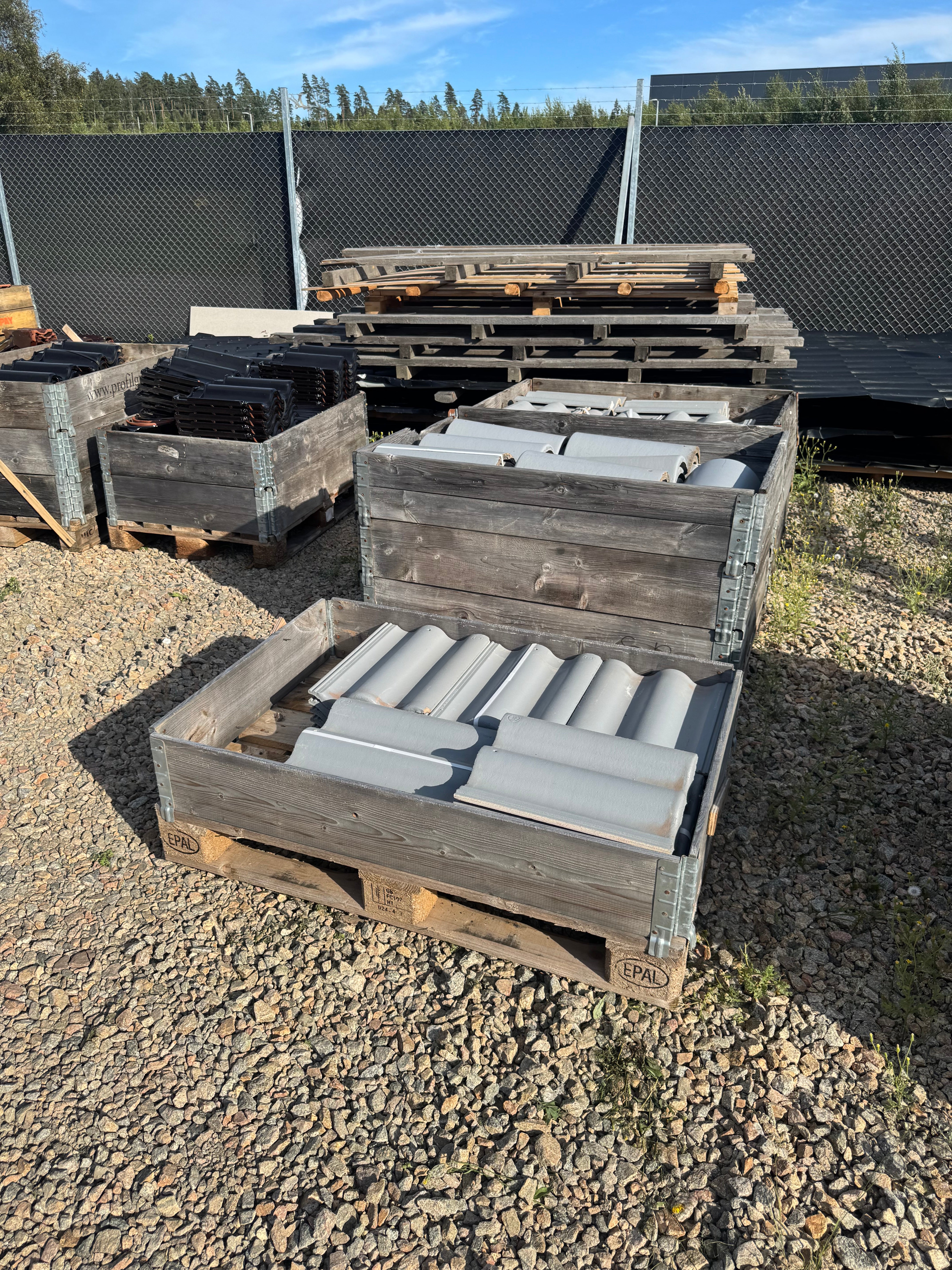 Parti Betongpannor & Nockpannor – Grå