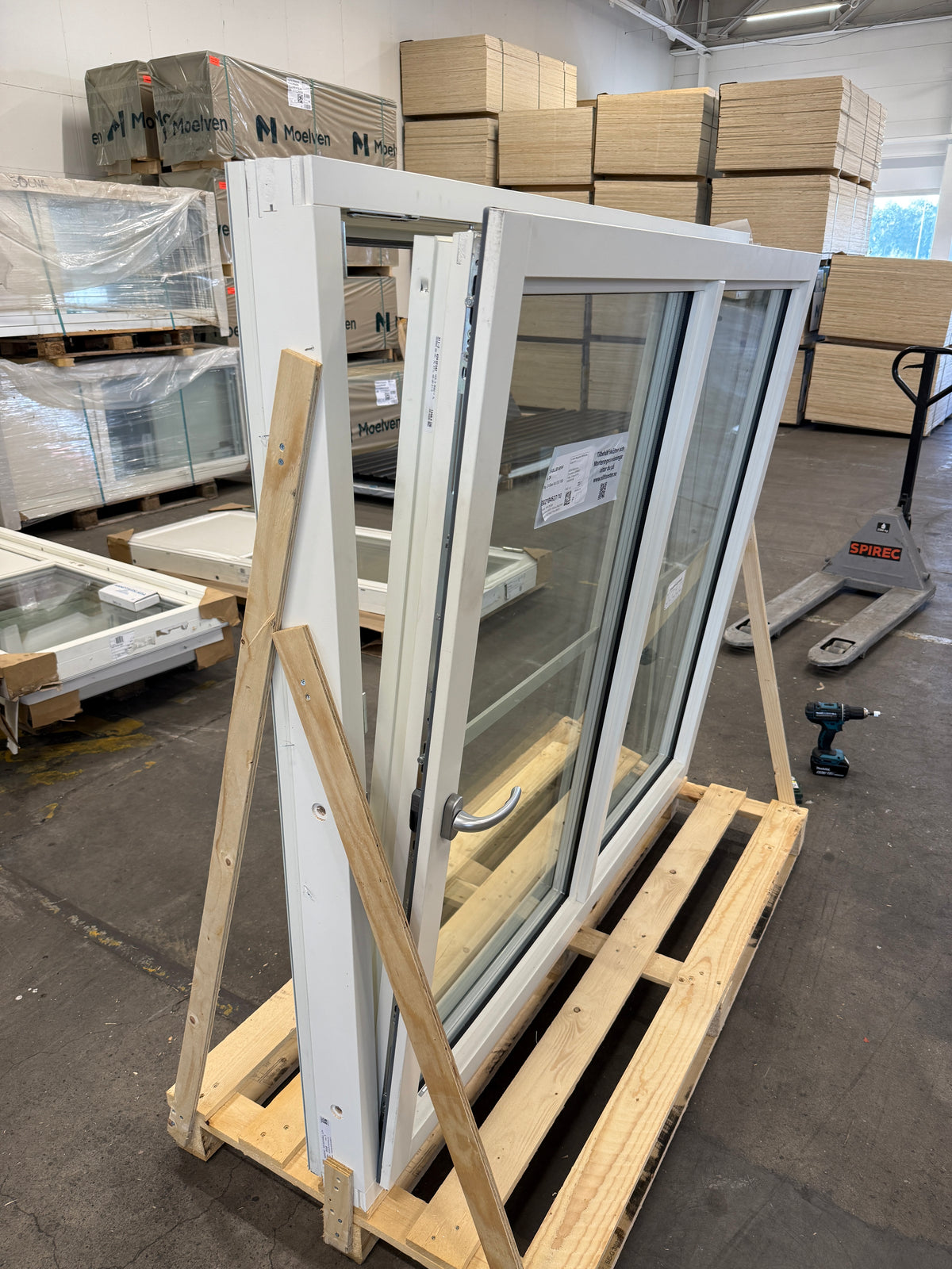 Fönster 158x148 cm – 3-glas, vitt inåtgående