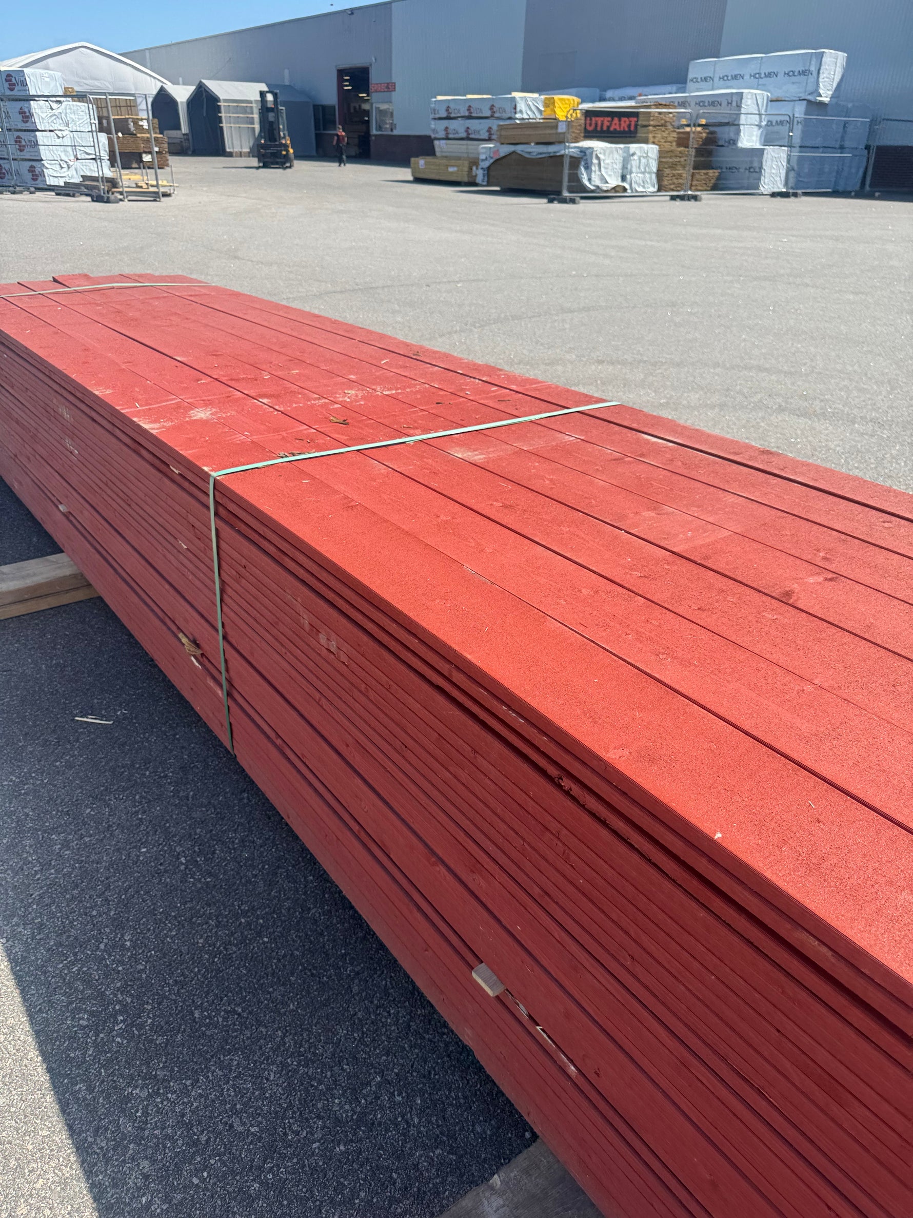 Paket Finsågad 22x145 mm, 203 st 5,40 m Röd