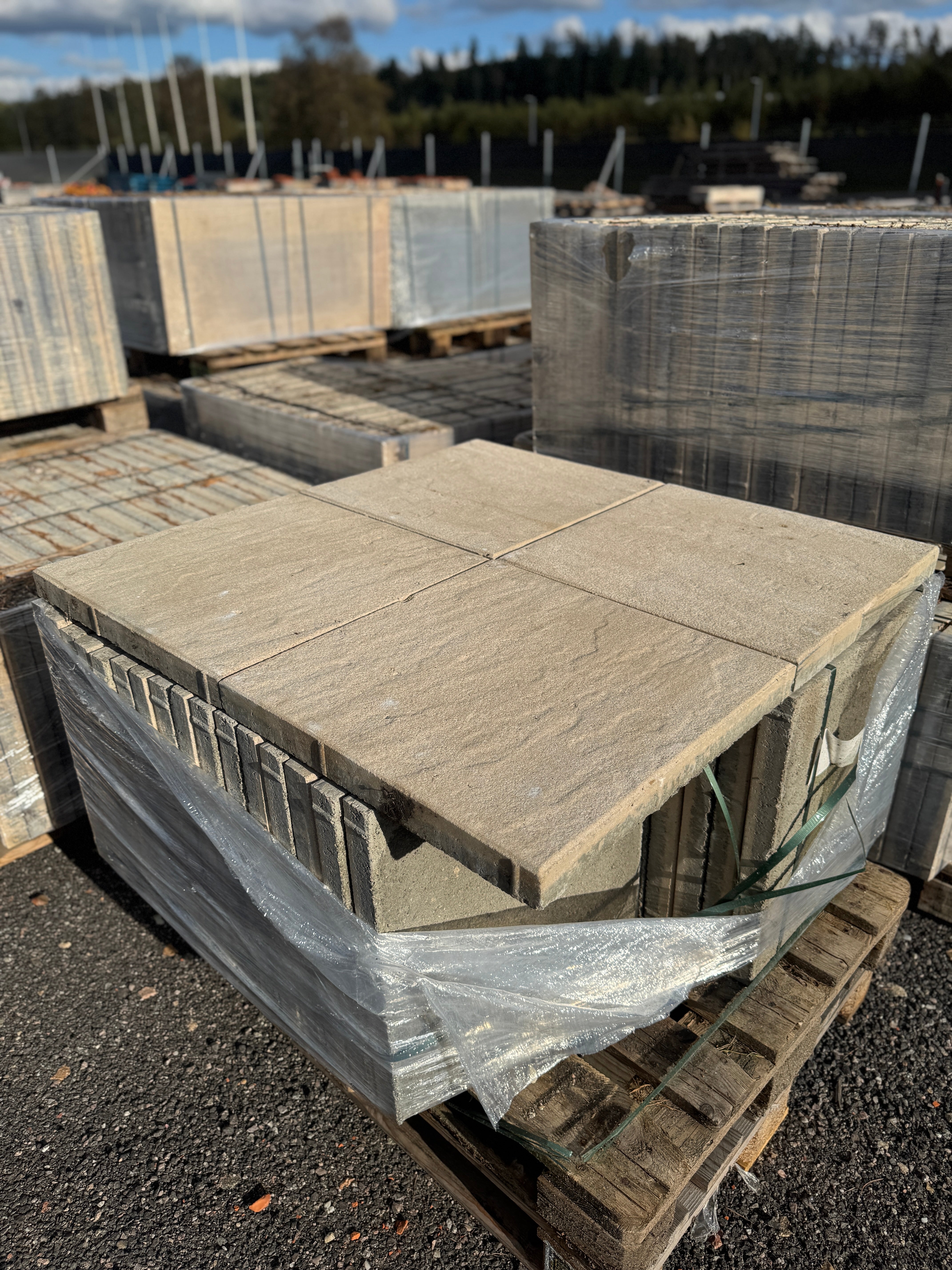 Marksten Chateau Desert 500x500x50mm – B-sortering