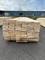 Paket Finsågade Brädor 22x170 mm – 4,20–5,40 m (Andra sortering)