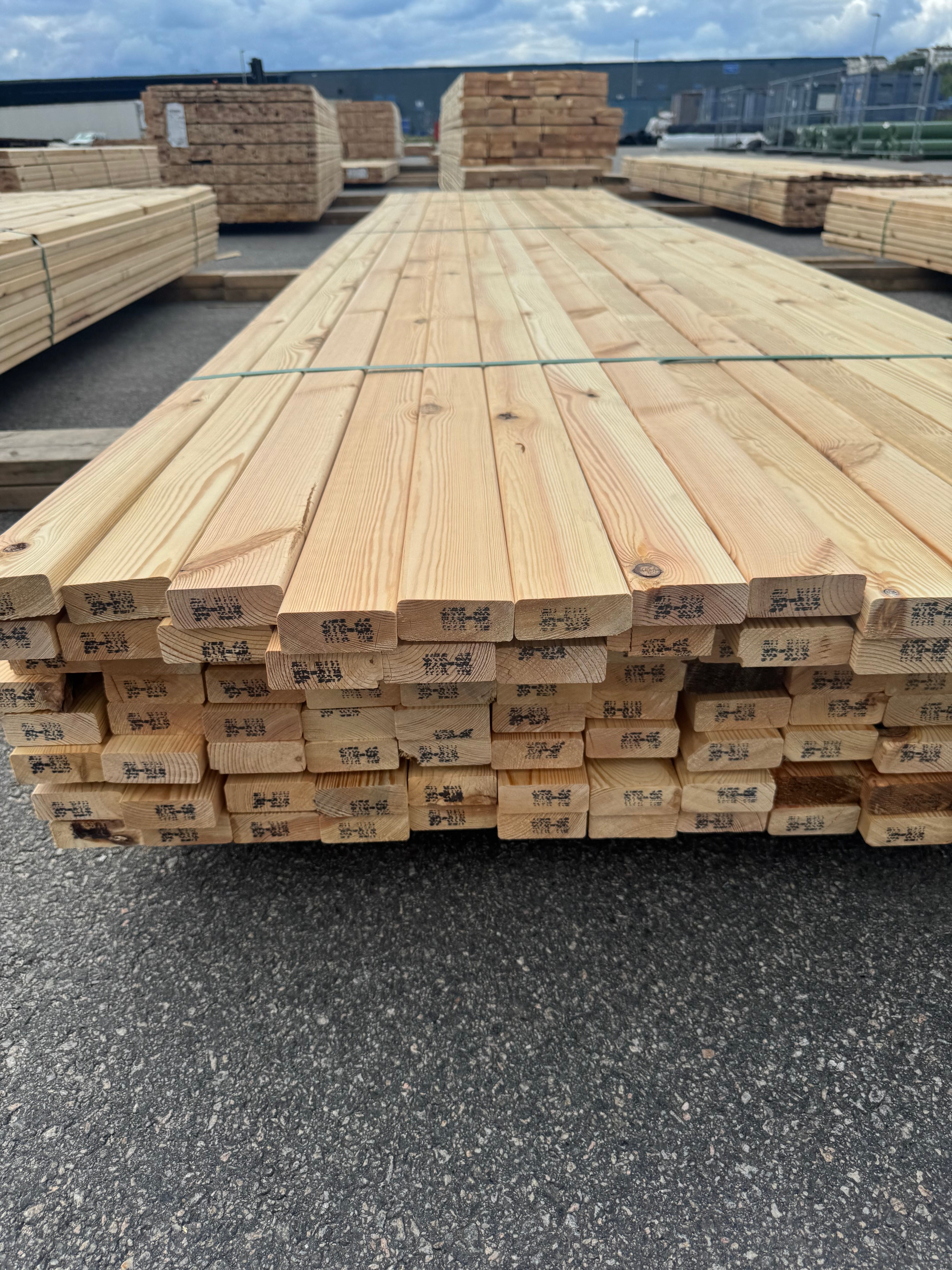 Paket Glespanel 28x70 – 120 st (4,50 m, furu)