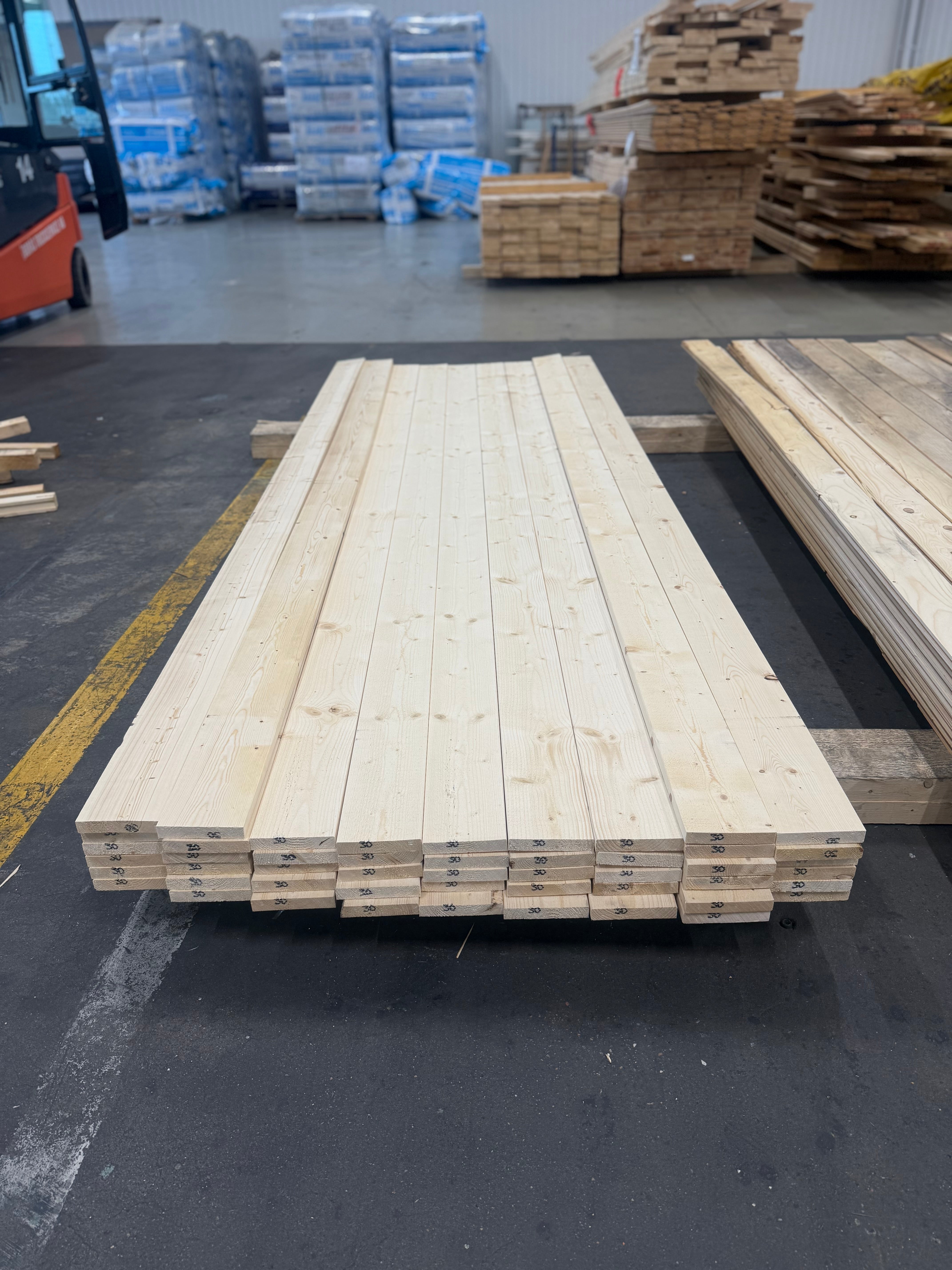 Paket Finsågade Brädor 22x120mm 50st 3.0m