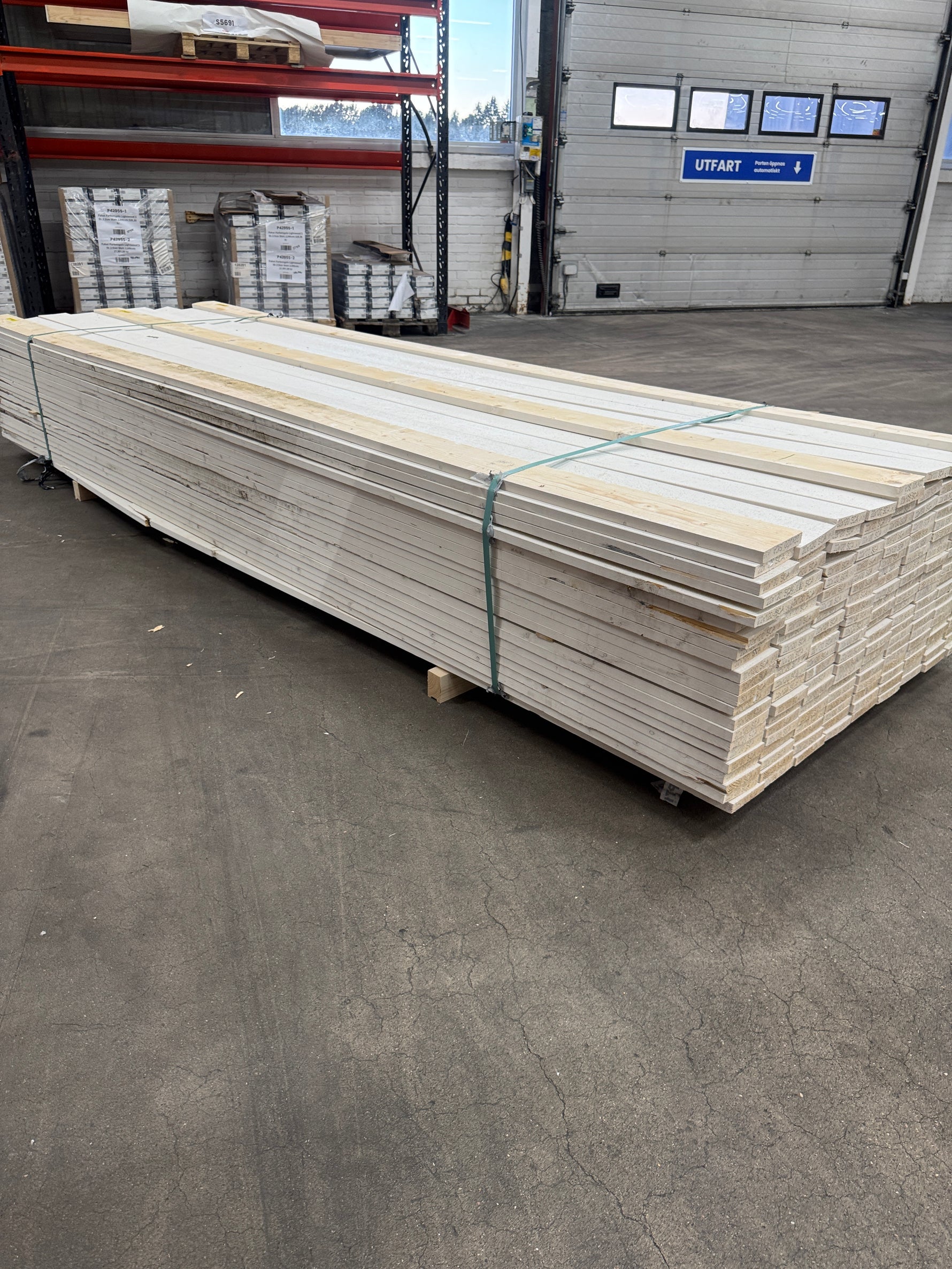 Paket Finsågad Panel 22x120mm 3,60m – 192 st Vit