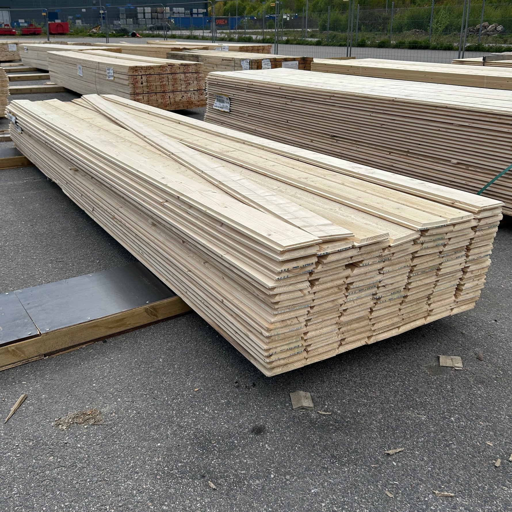 Paket Ytterpanel Enkelfas Fals 22x145mm 4.20m – 121st (Obehandlade)