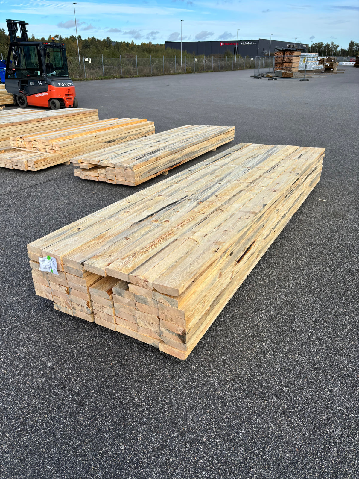 Paket Ohyvlade Reglar 47x150mm (2,70–3,60m) 56st