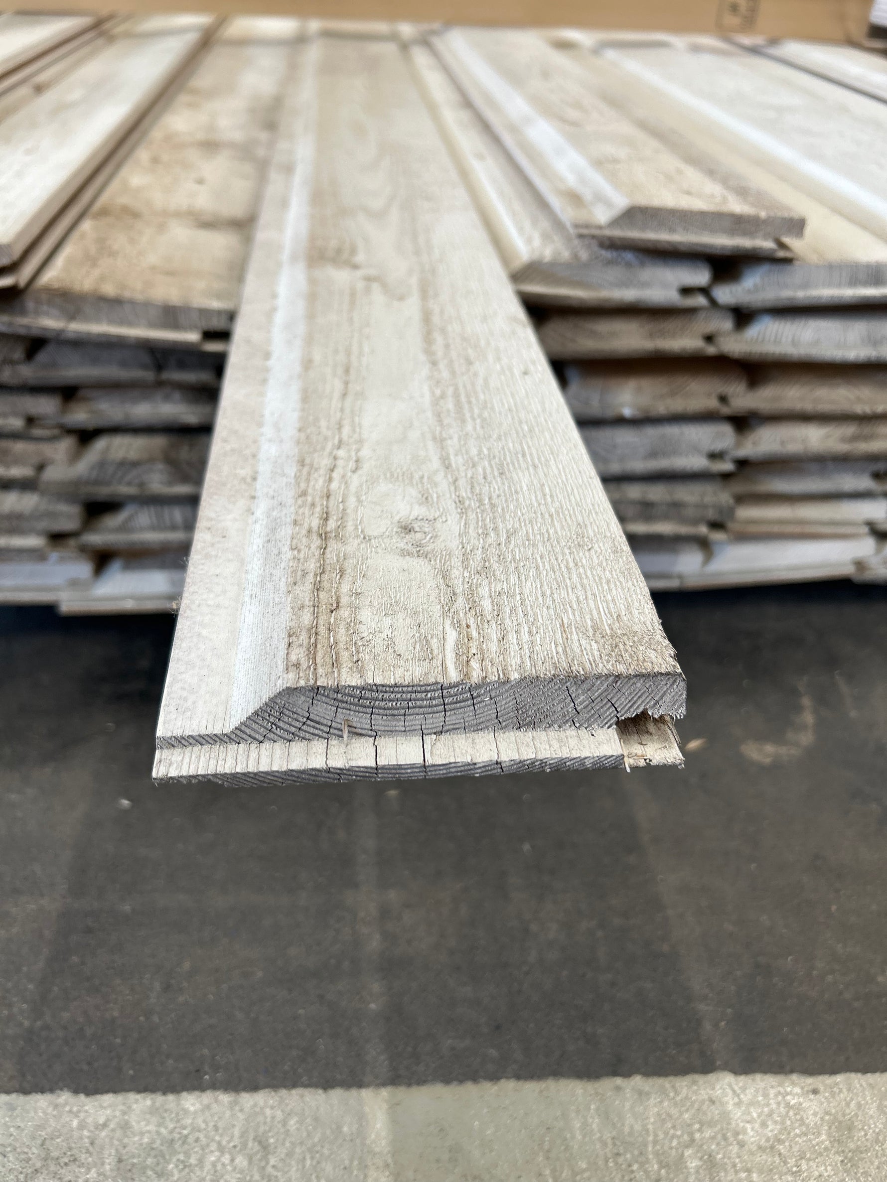 Paket Enkelfasspont Ändspont 22x120mm 5.40m 66st Grundmålad