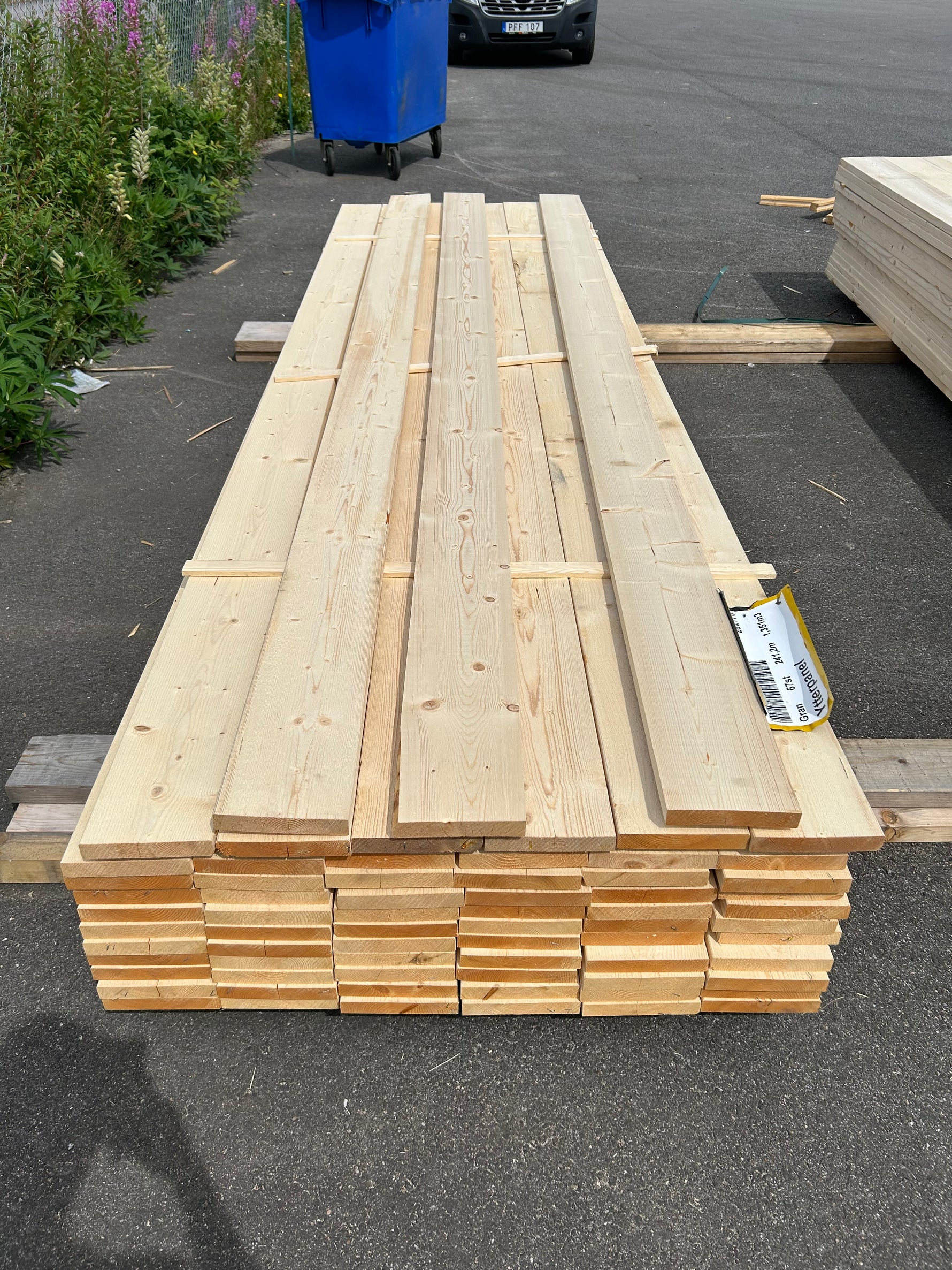 Paket Finsågade Brädor 28x170mm 3.60m- 69st Obehandlade