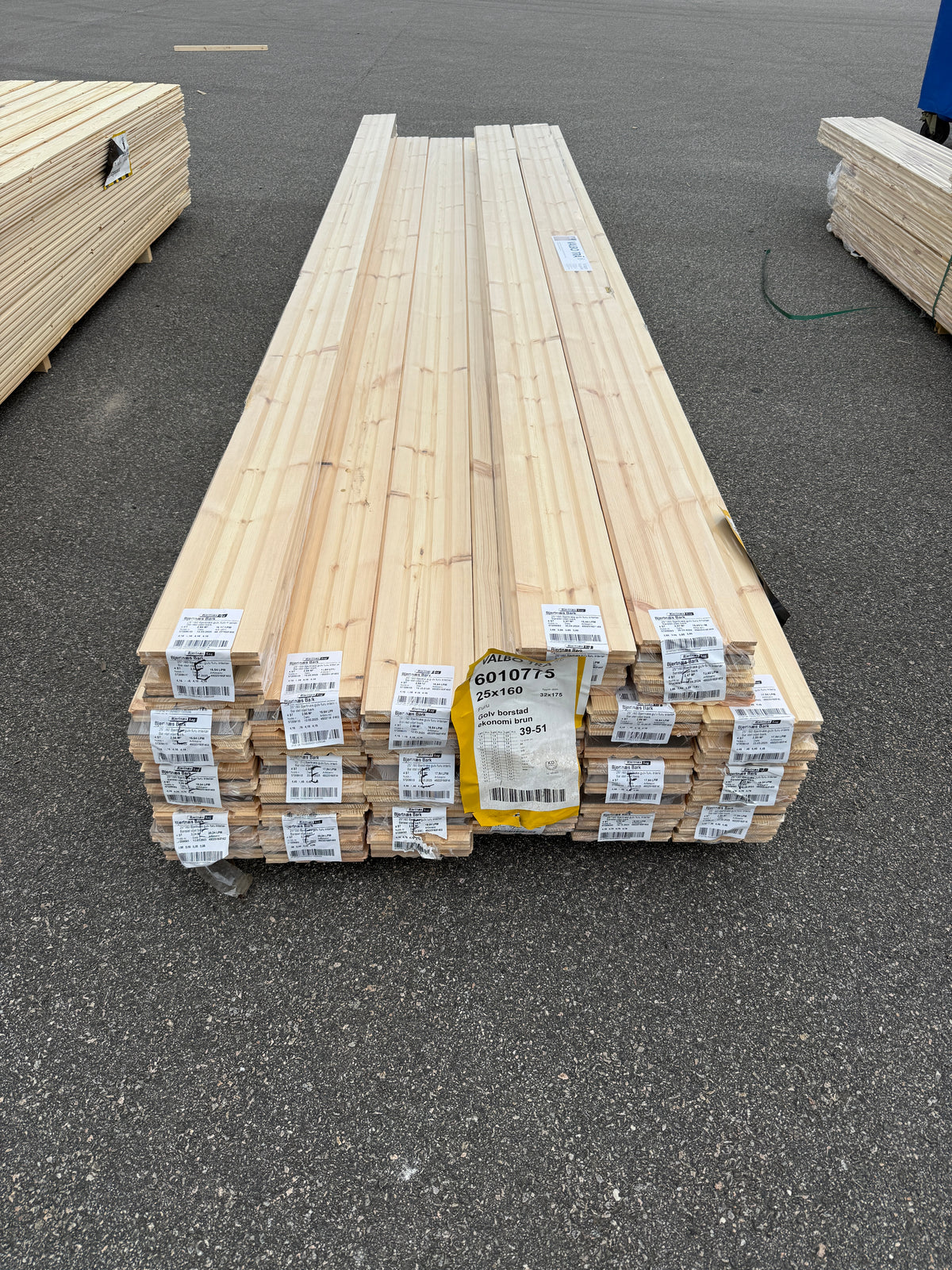 Parti Golv Borstat 25x160mm Furu 60,58m² Ekonomi – Brun Hårdvaxolja