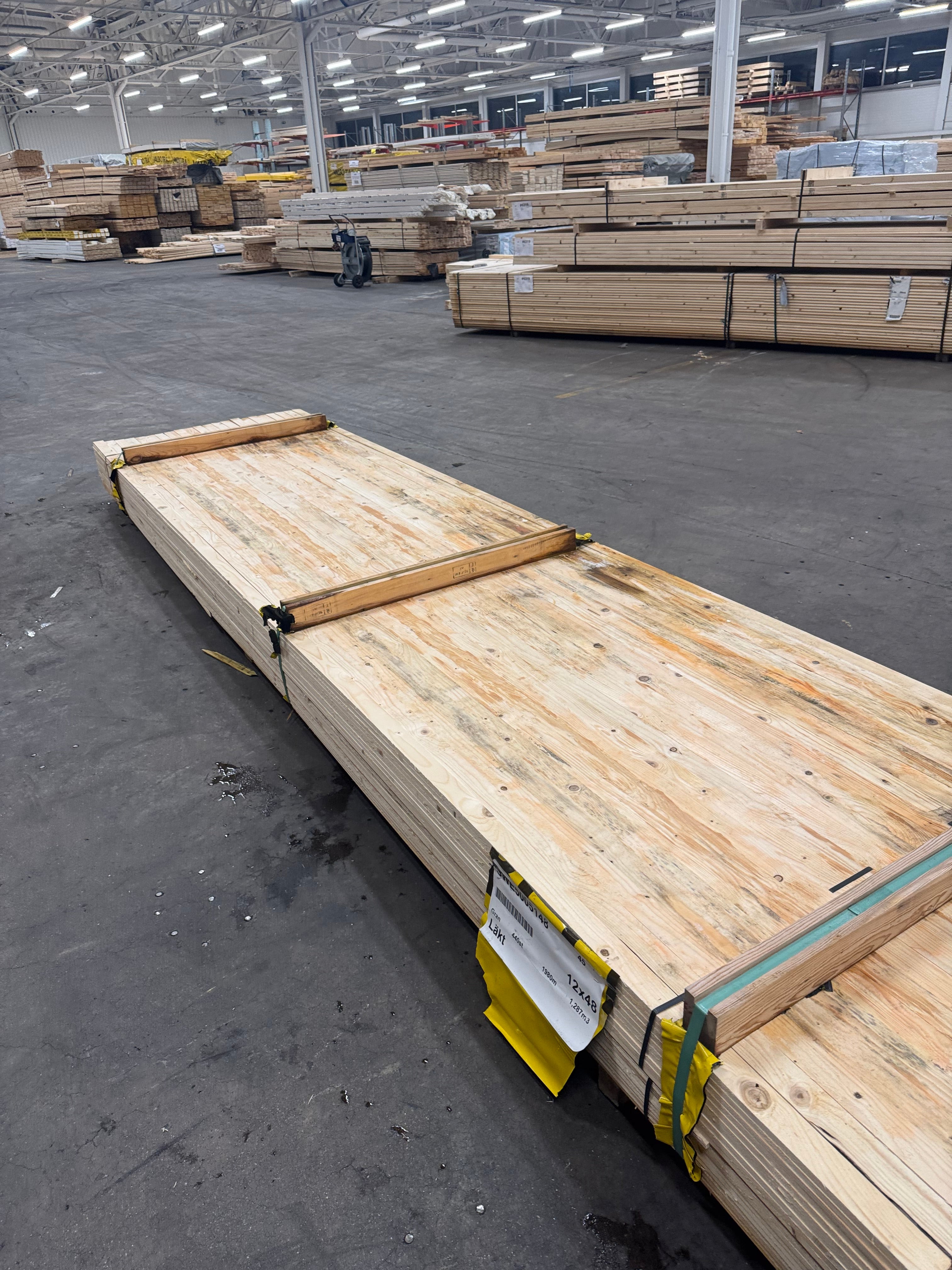 Paket Läkt 12x48mm – 440 st (4,50 m, Obehandlad Gran, Vattenskadad