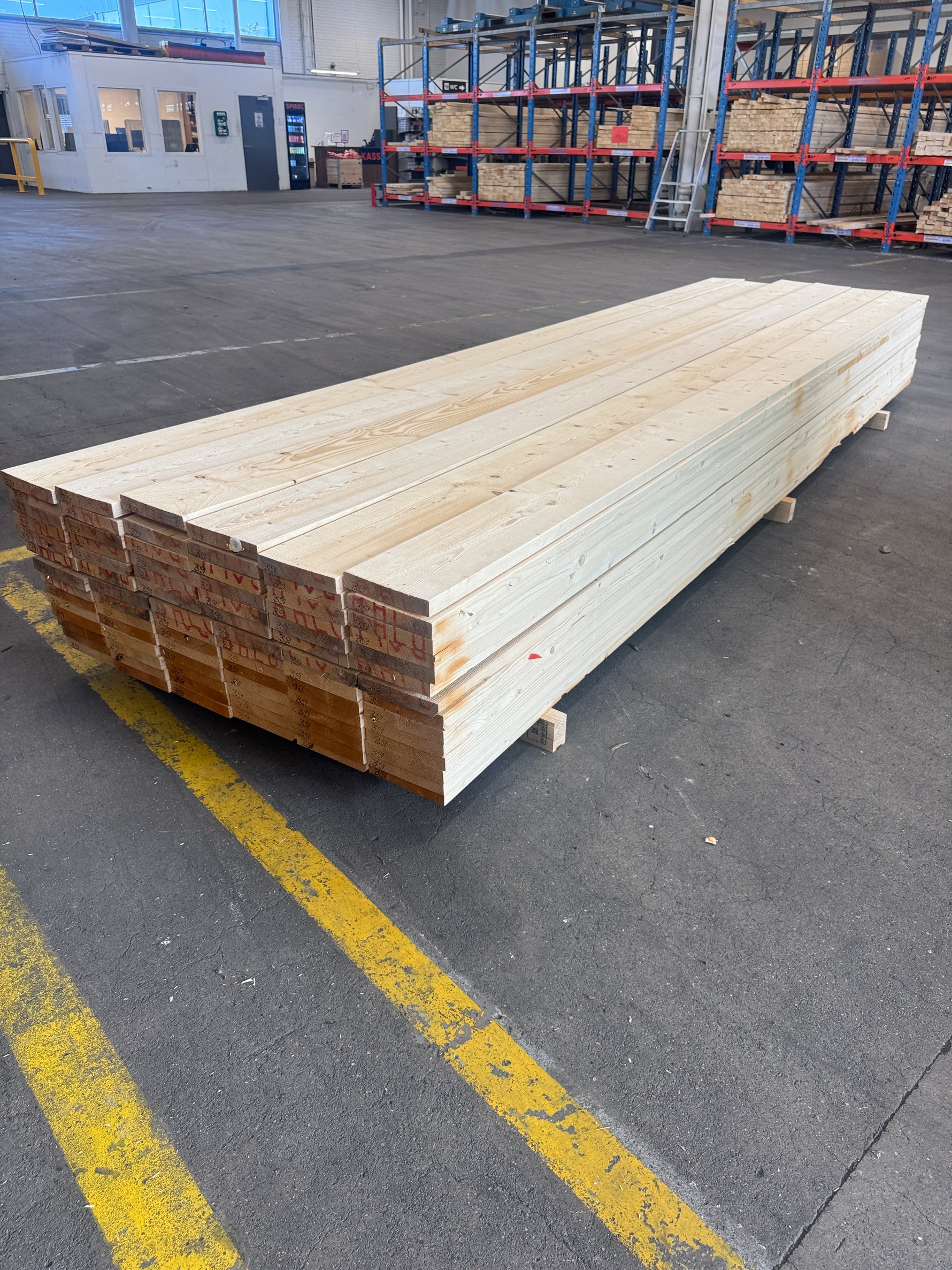 Paket Finsågad Panel 28x170mm Gran, 84st 3,90m
