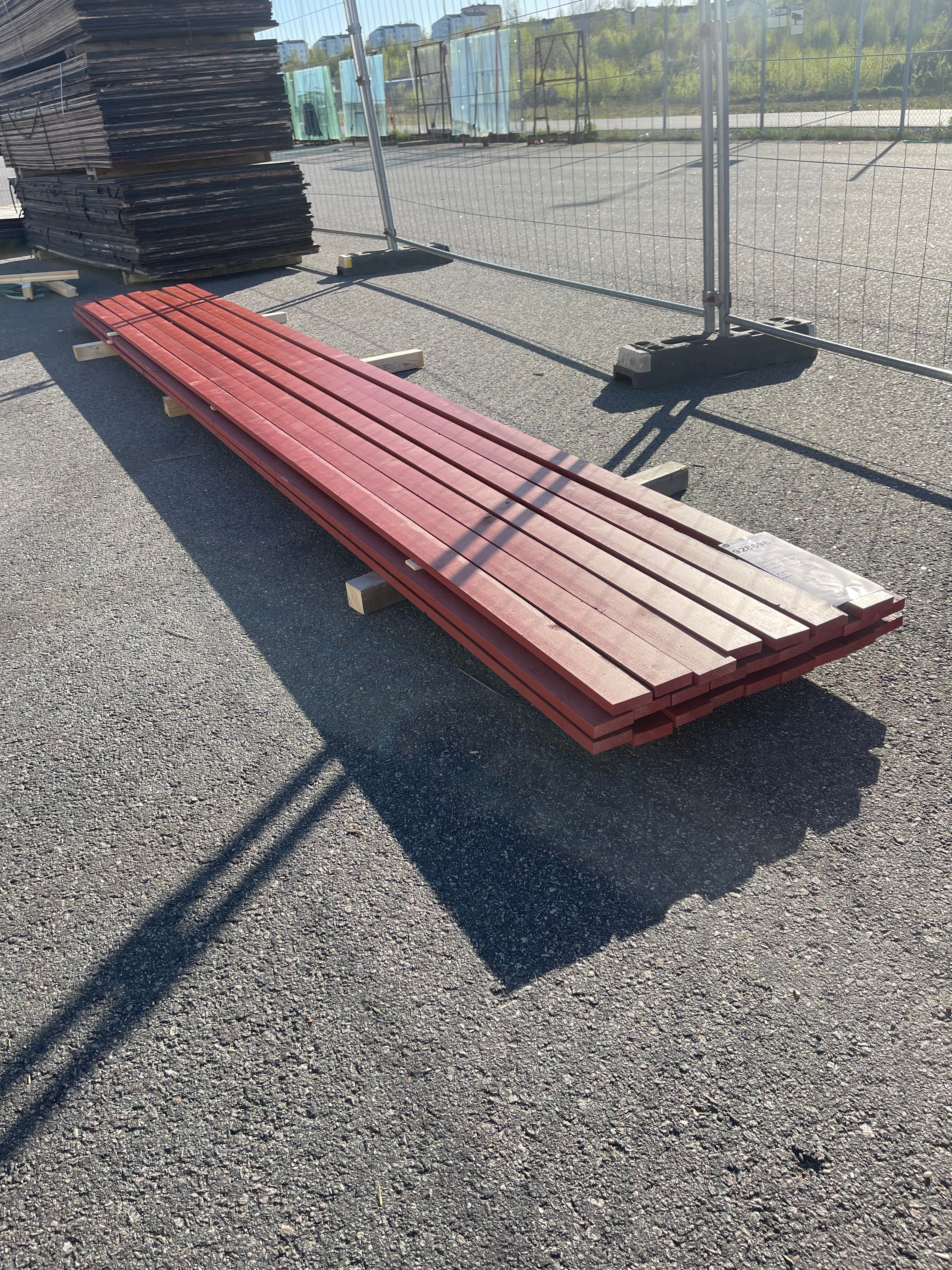 Paket Panel 21x70 mm – 4,80 m – 25 st – Färg 5040-Y80R