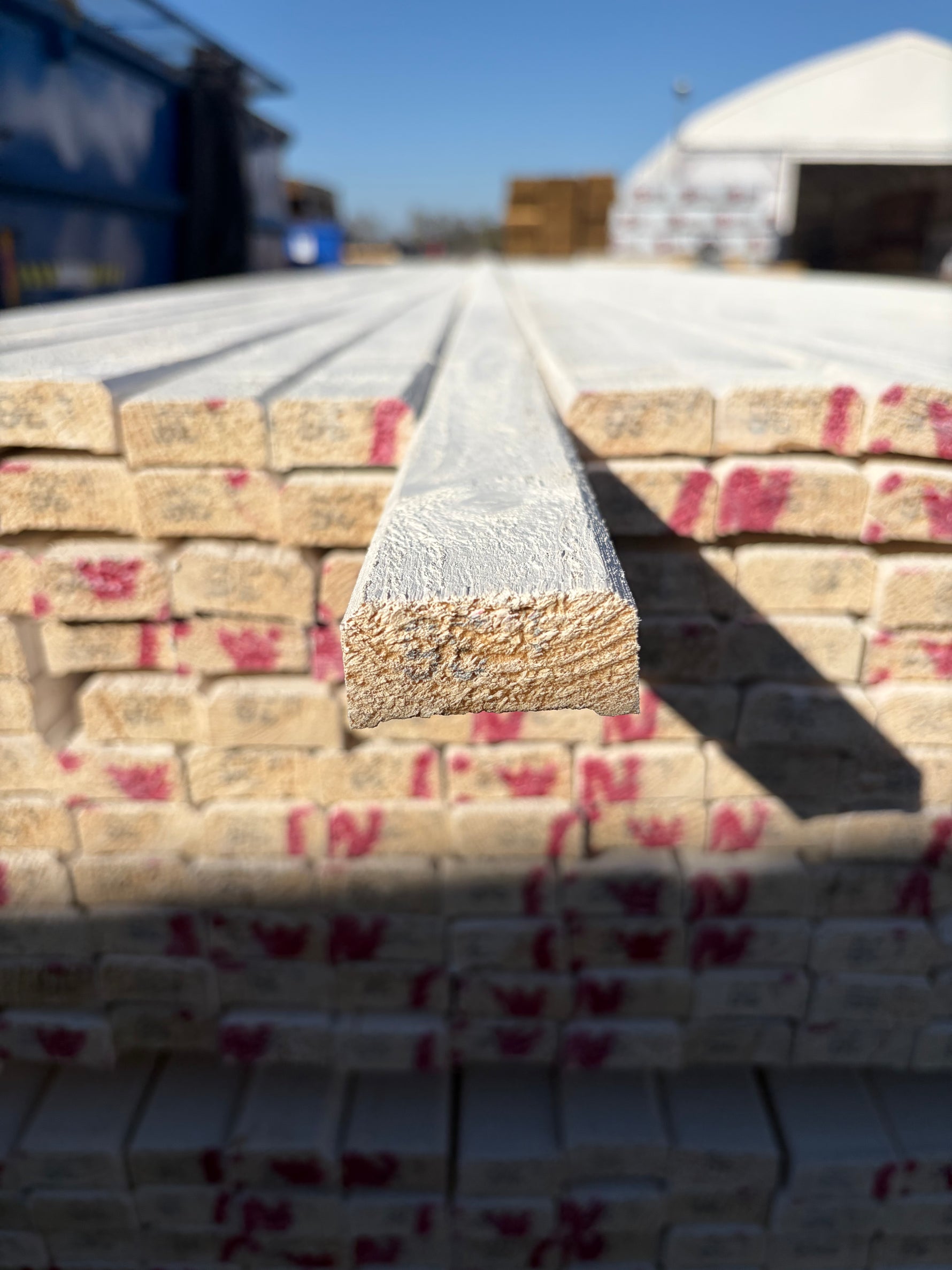 Parti Lockläkt 22×45mm 3,6 m 506 st- Grundmålad