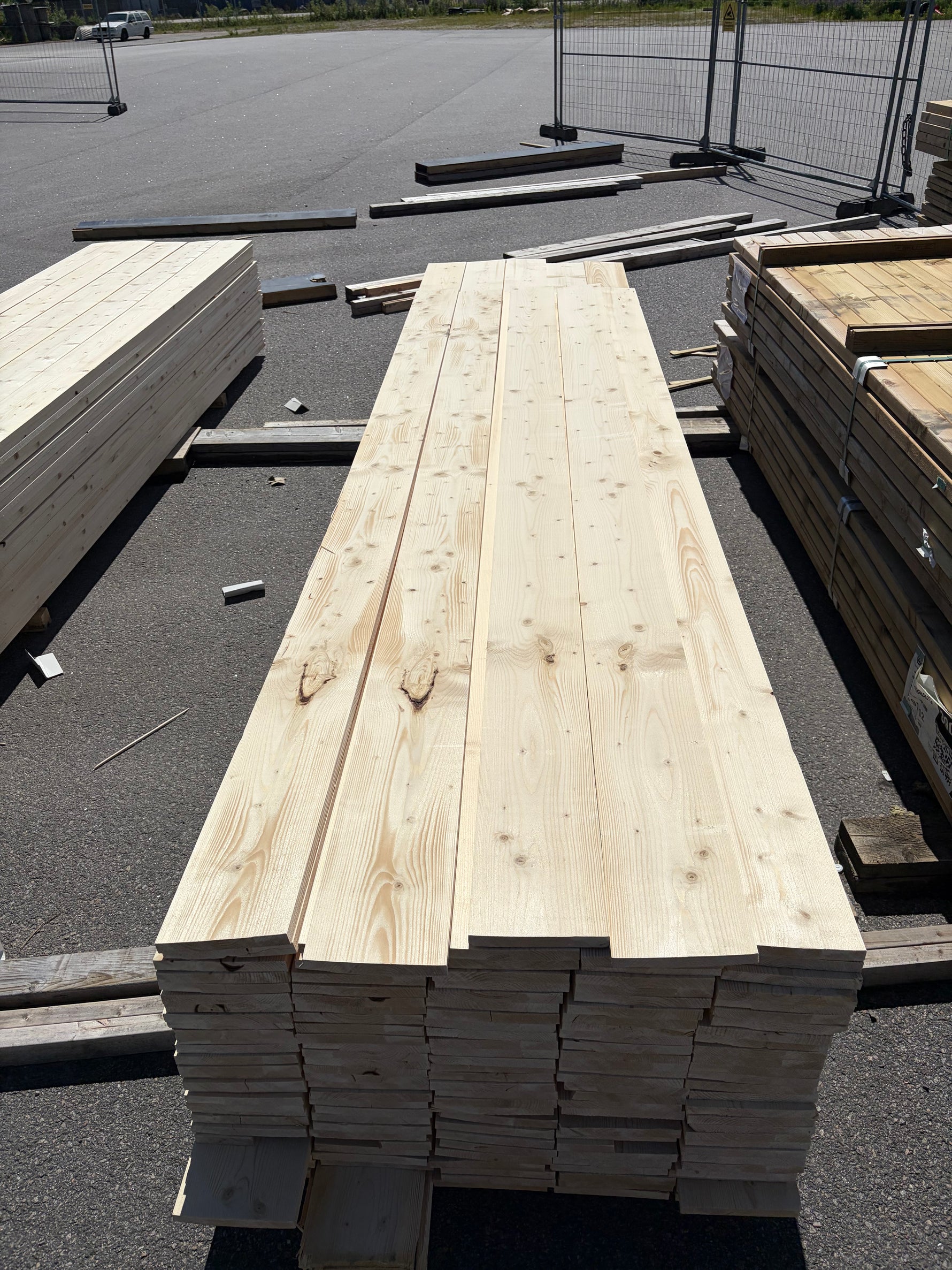 Paket Ytterpanel 22x195mm, 139st 3,60–5,40m (Andra sortering)