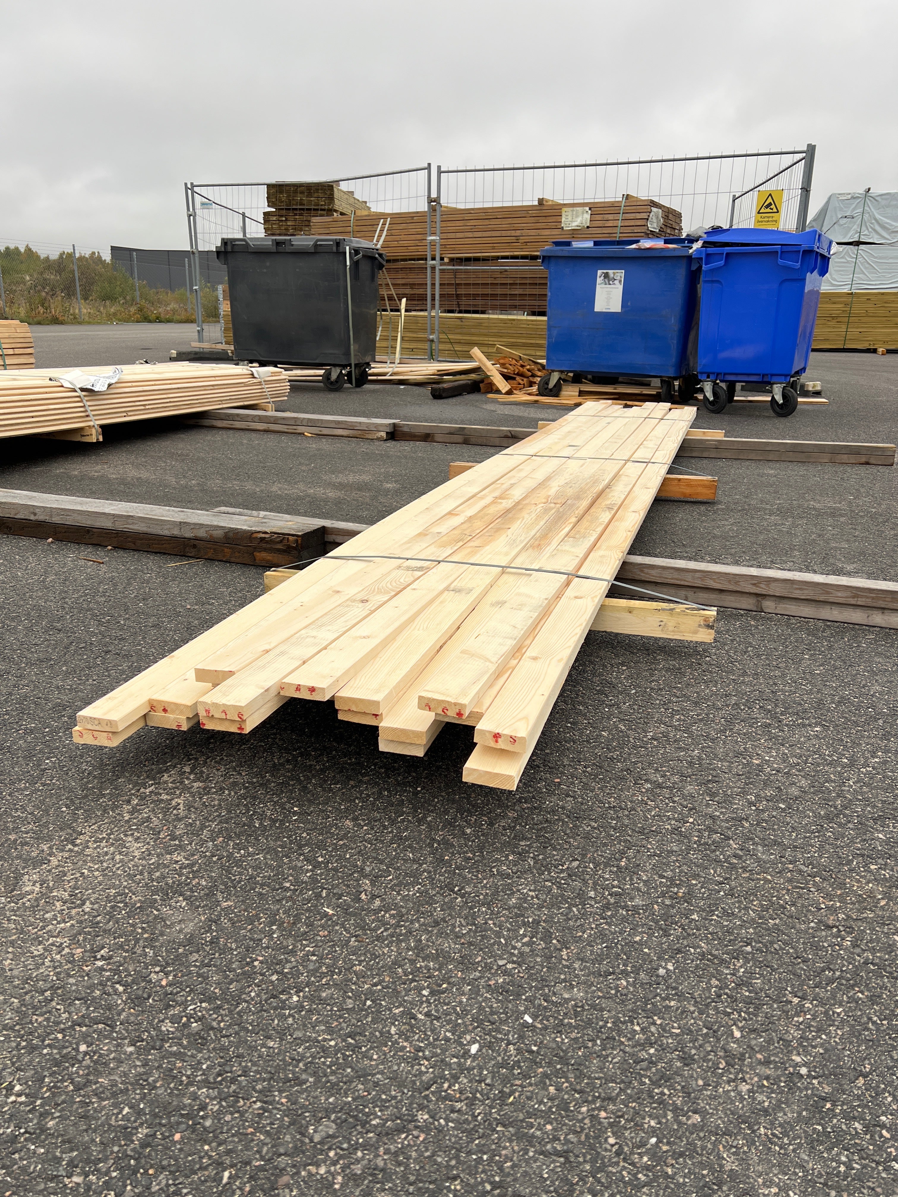 Paket Ytterpanelbräda 22x70 18 st fuktskadat 4,80m (B-Sortering)