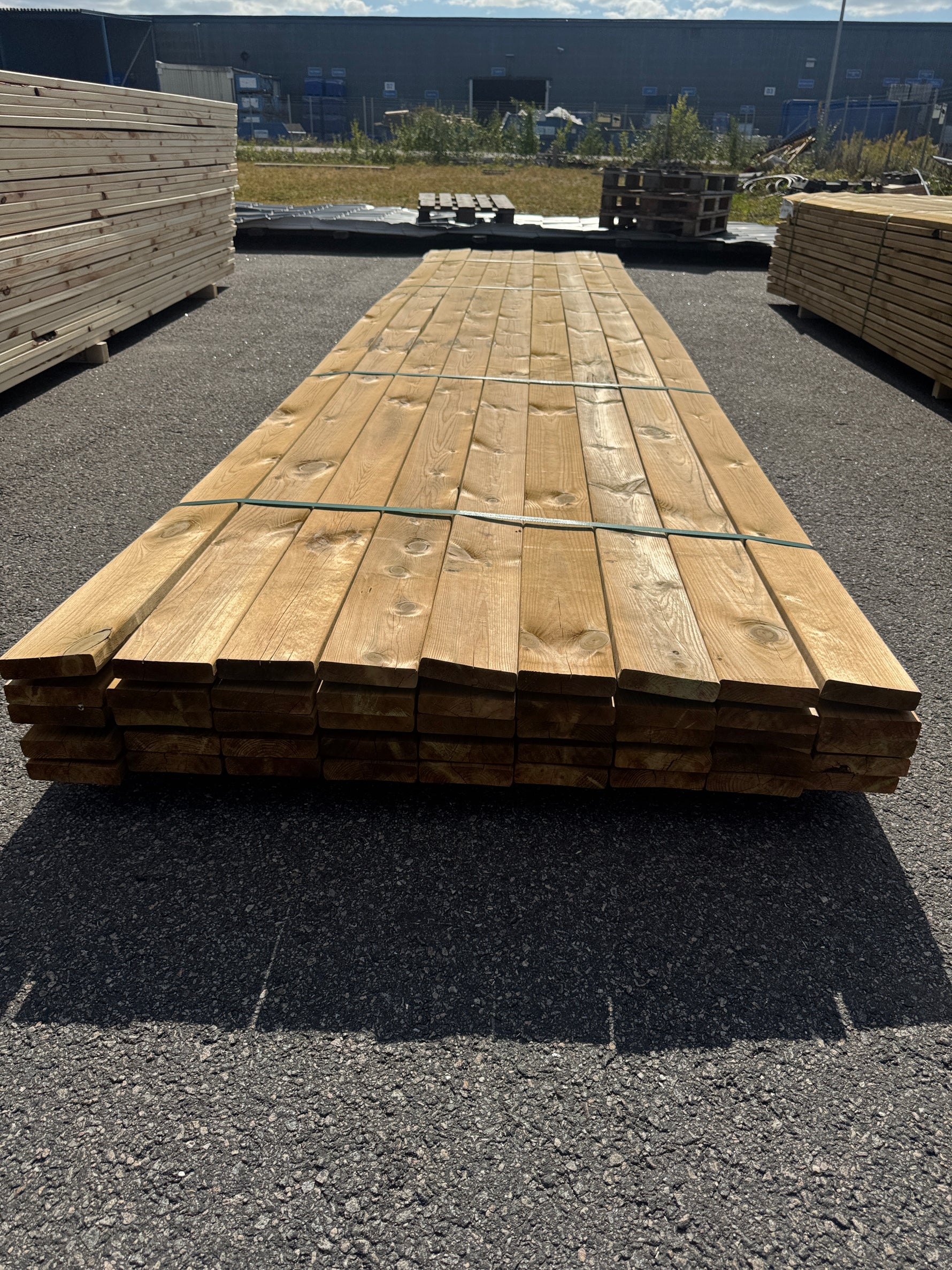 Paket Tryckimpregnerad Trall 28x120 – 45st – 4.80 m – NTR AB – B - Sortering